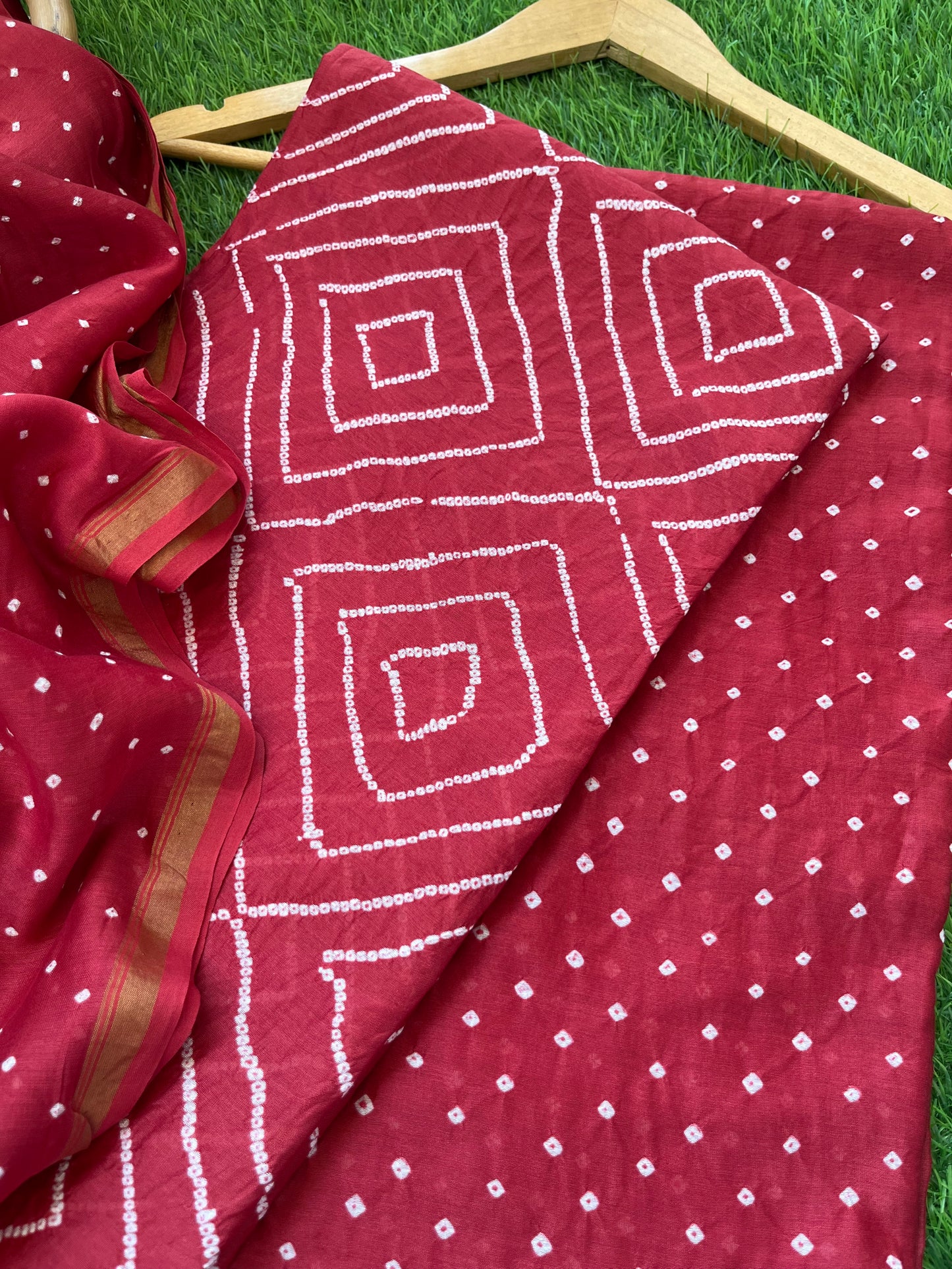 Bandhani kurta bottom dupatta