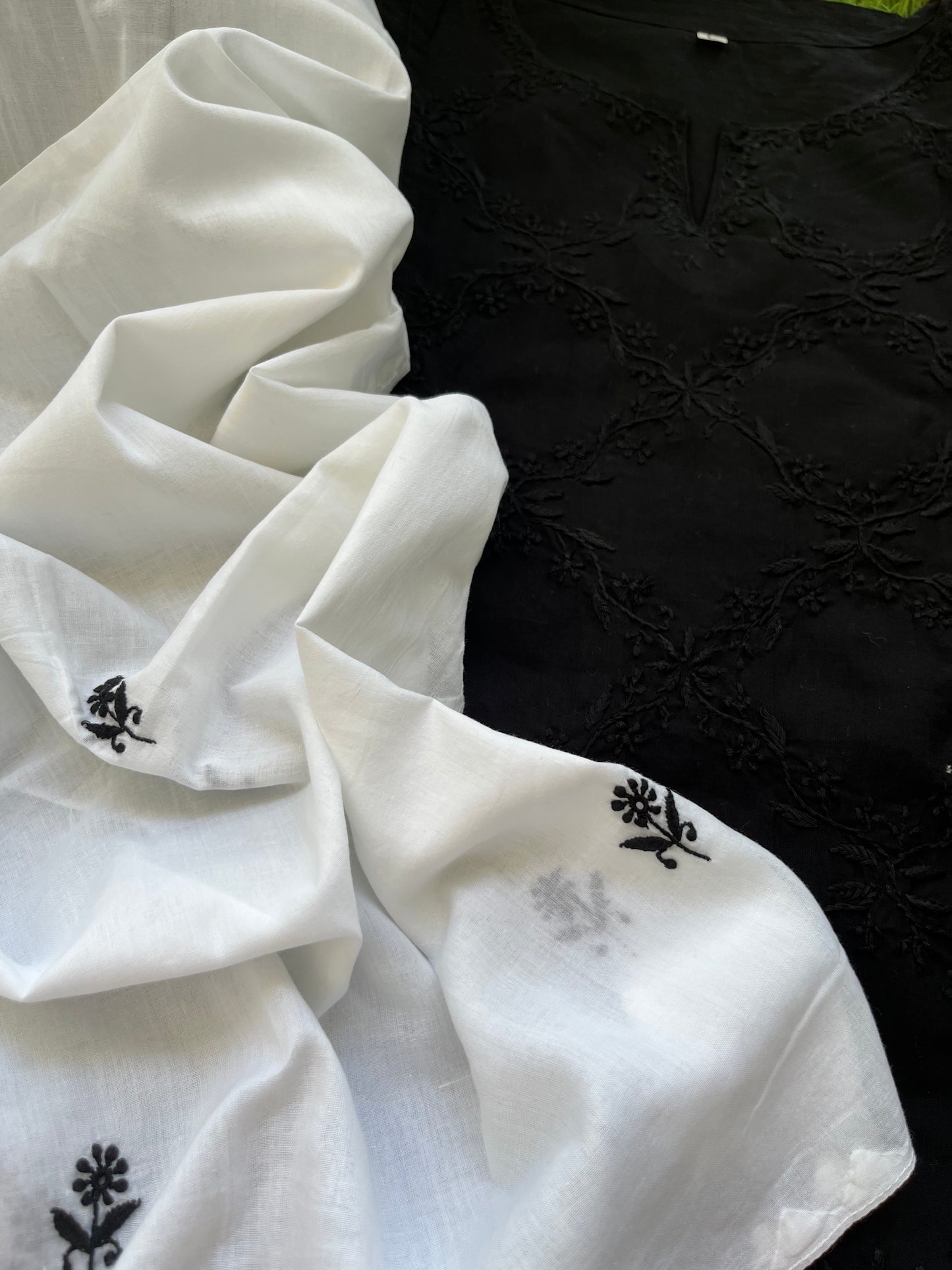 Cotton chikankari kurta dupatta