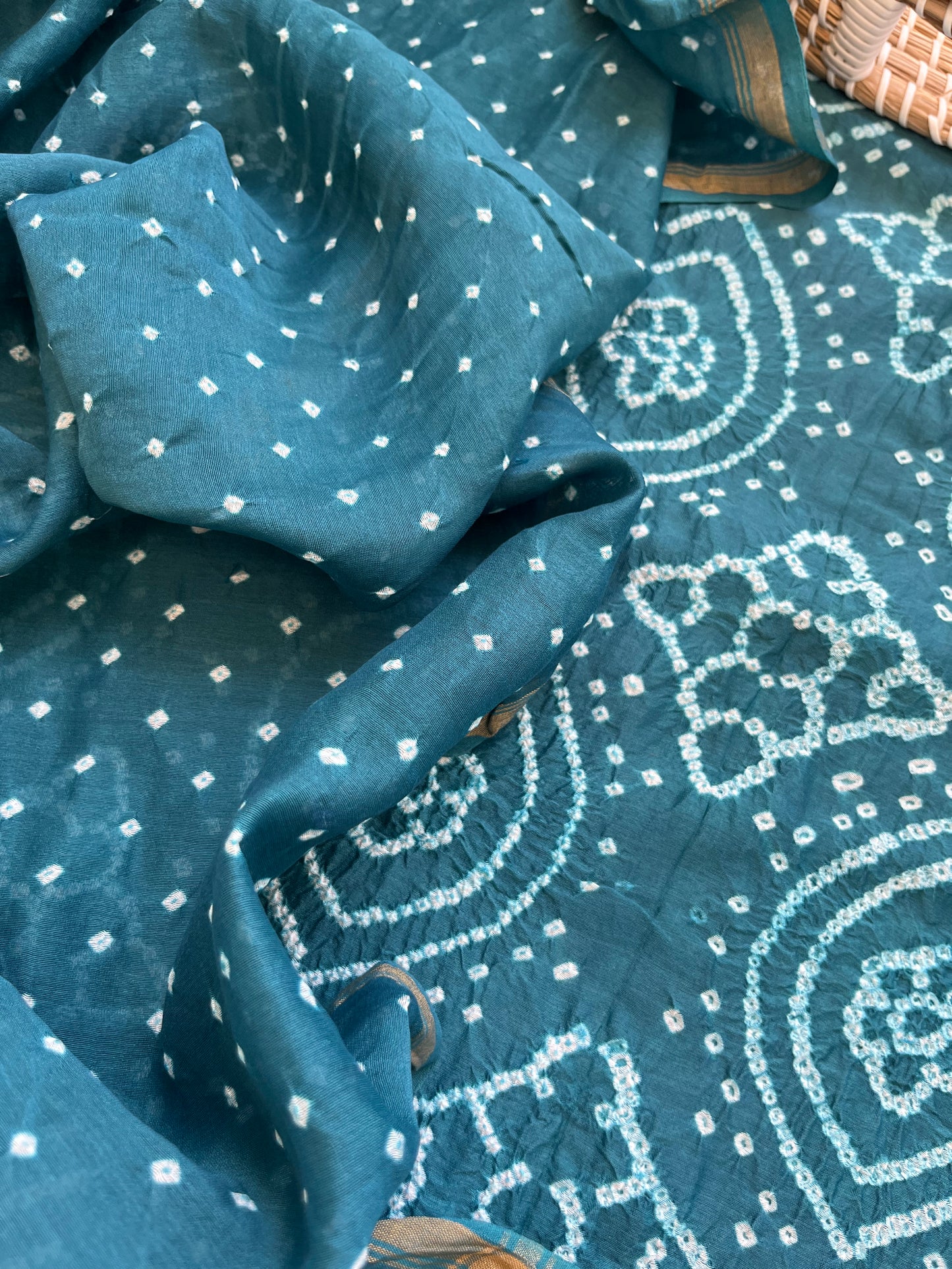 Bandhani kurta dupatta