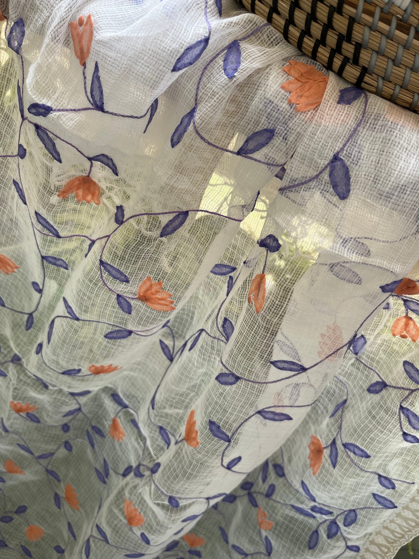 Patti kaam dupatta