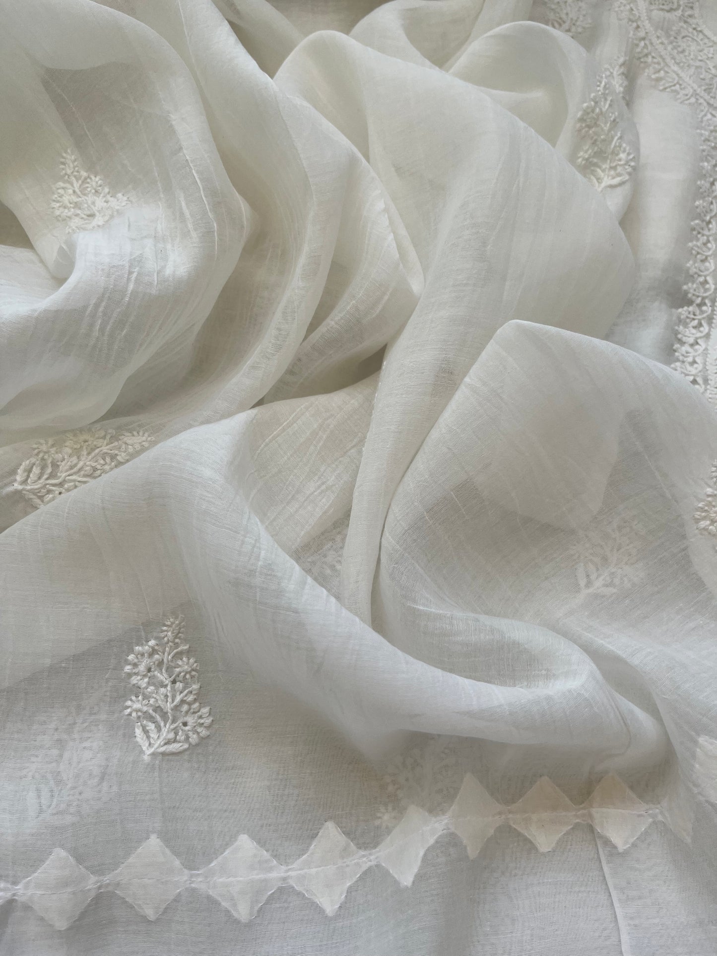 Chanderi Chikankari Kurta Dupatta