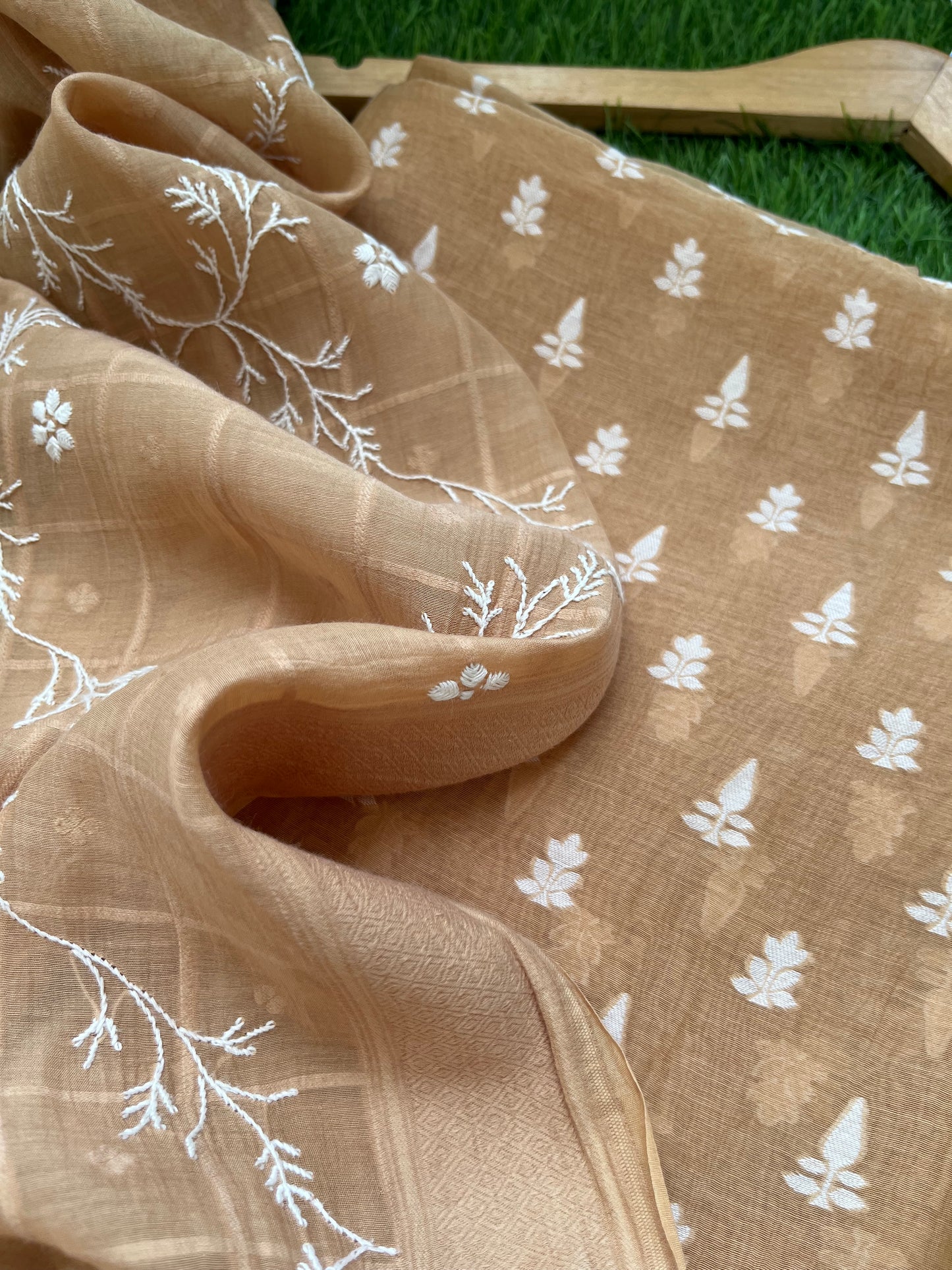 Jaamdani kurta bottom chikankari dupatta