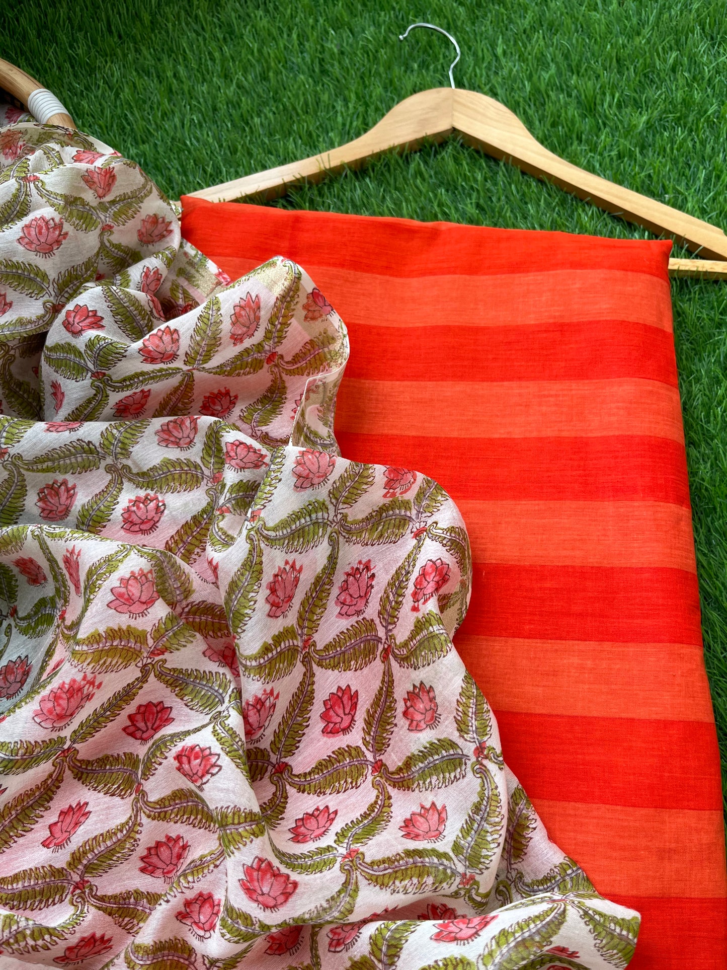 Cotton striped kurta bottom bandhani dupatta