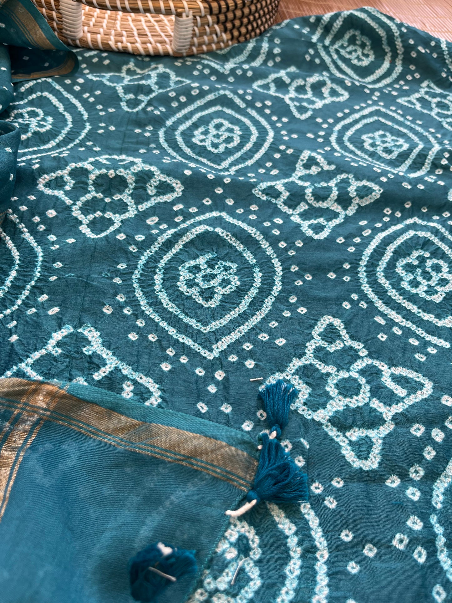 Bandhani kurta dupatta