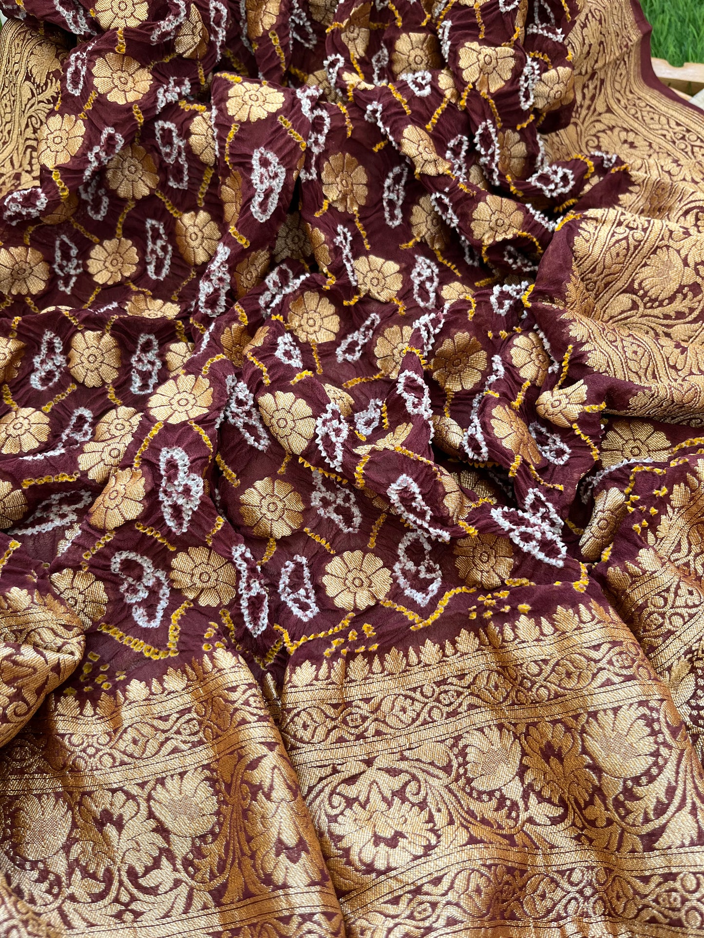 त्योहार् -Banarasi bandhani georgette dupatta silk kurta fabric