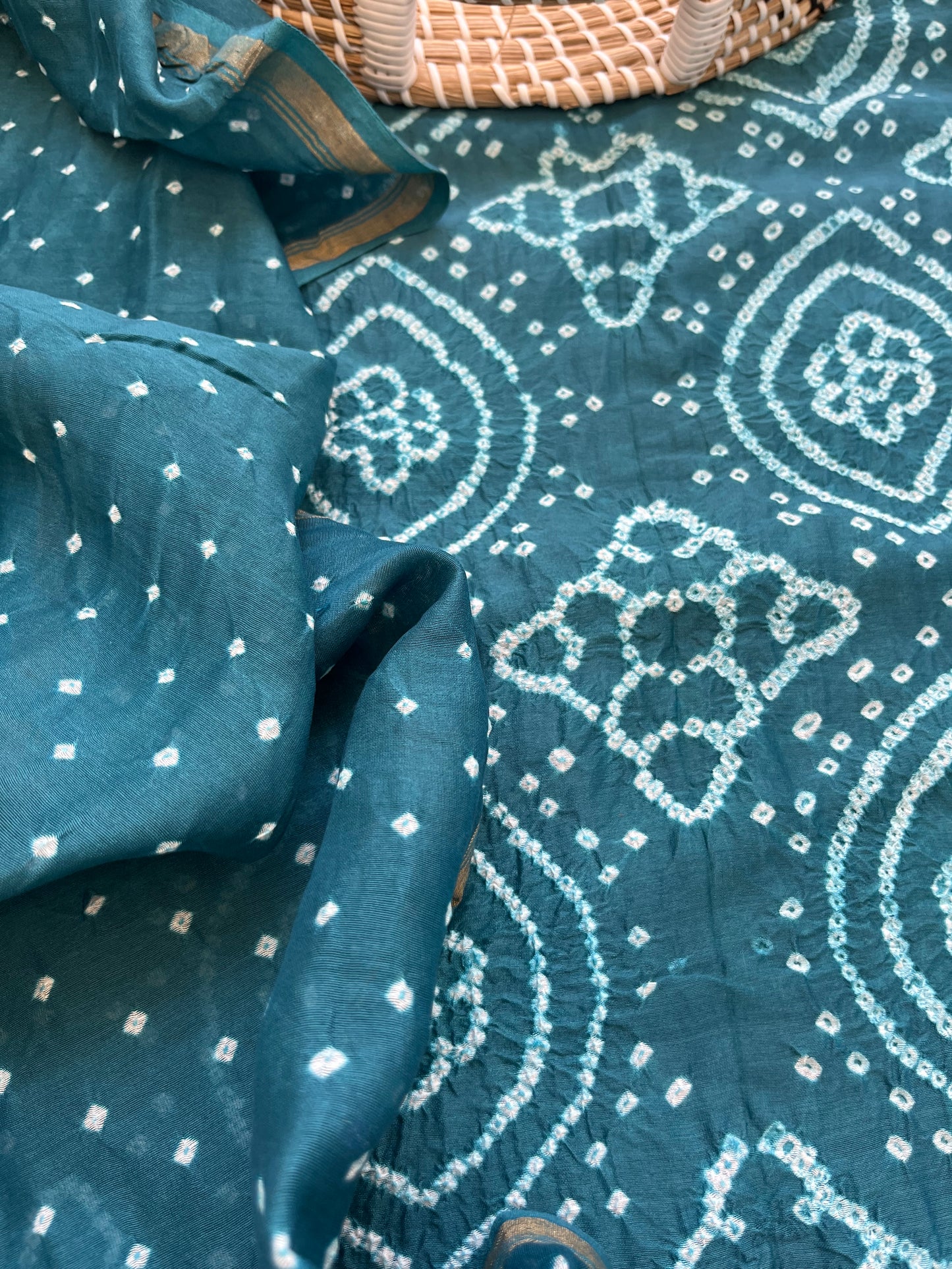 Bandhani kurta dupatta
