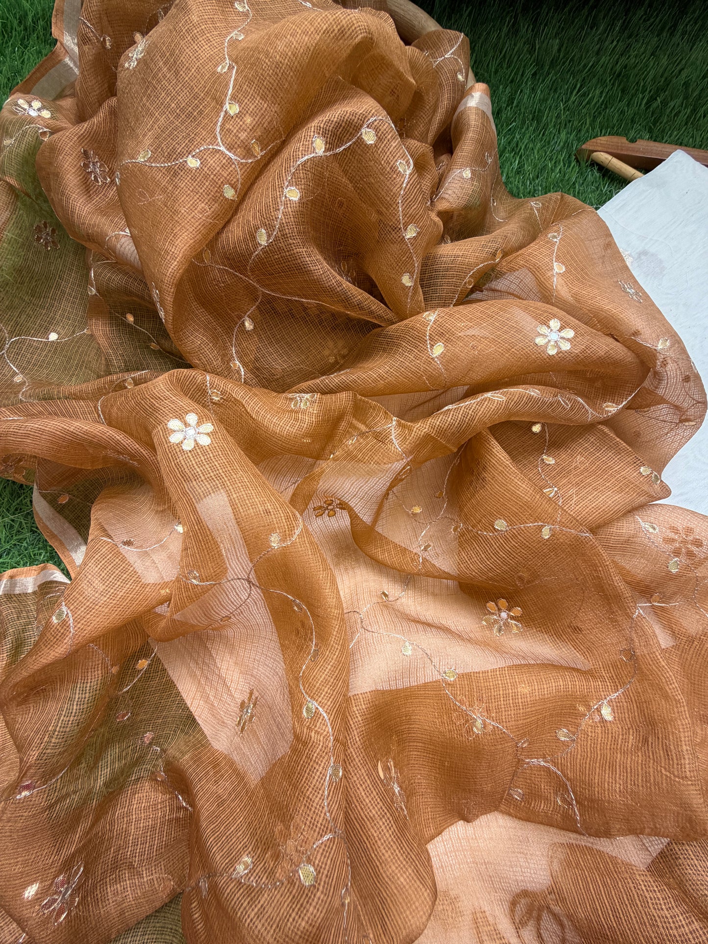 त्योहार :kota silk gota patti Dupatta with plain chanderi banarasi booti kurta bottom Fabric