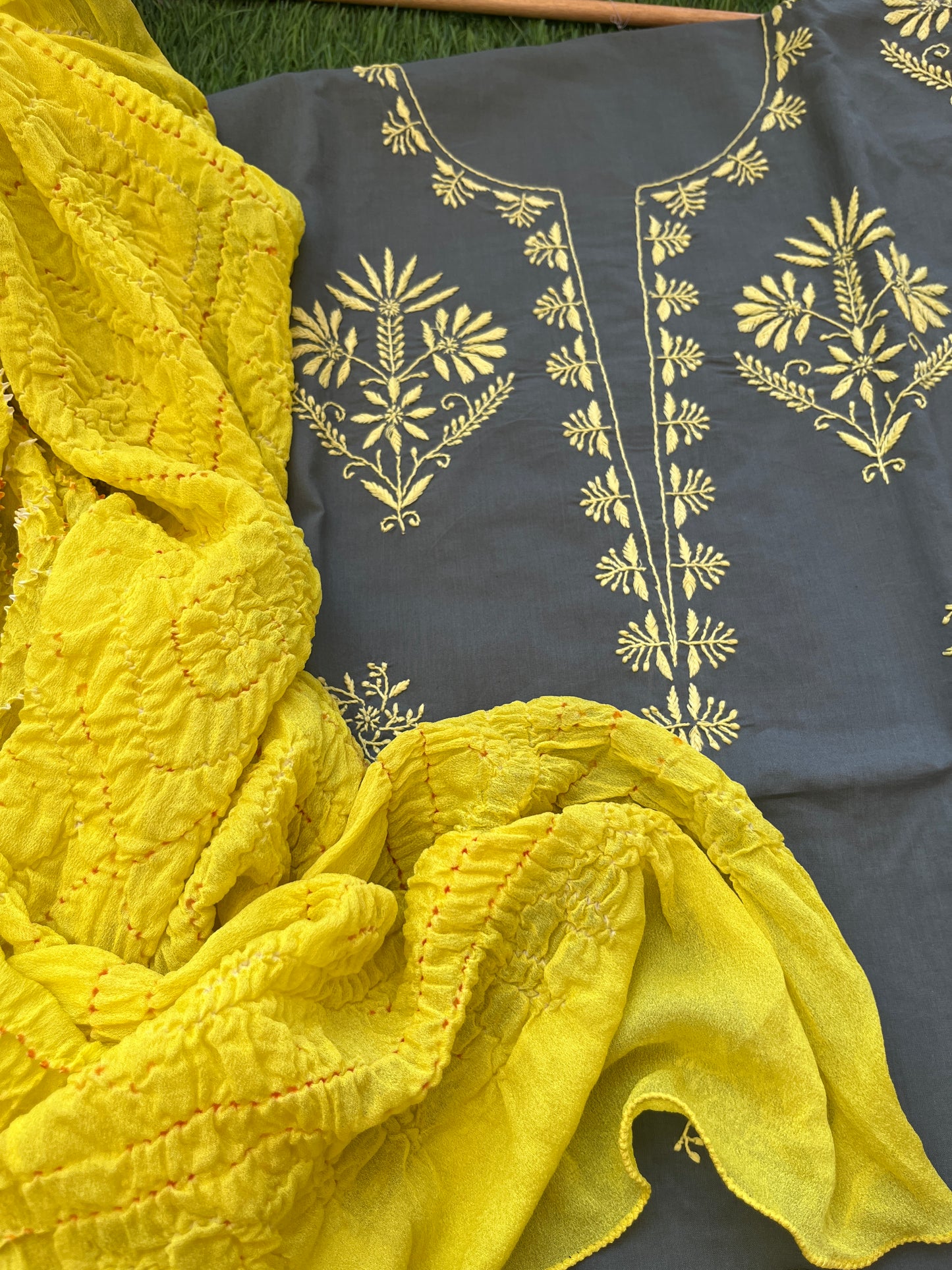 Cotton Chikankari kurta with chinon bandhani dupatta