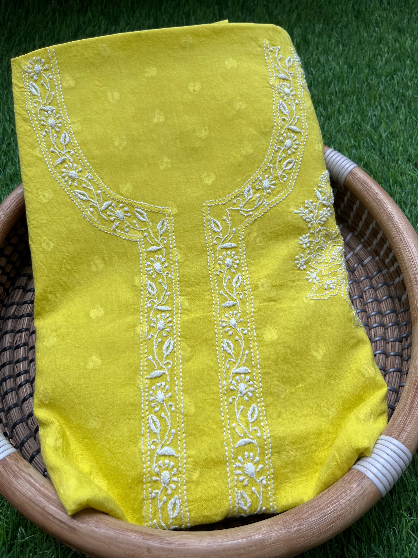Rozana: Cotton chikankari kurta