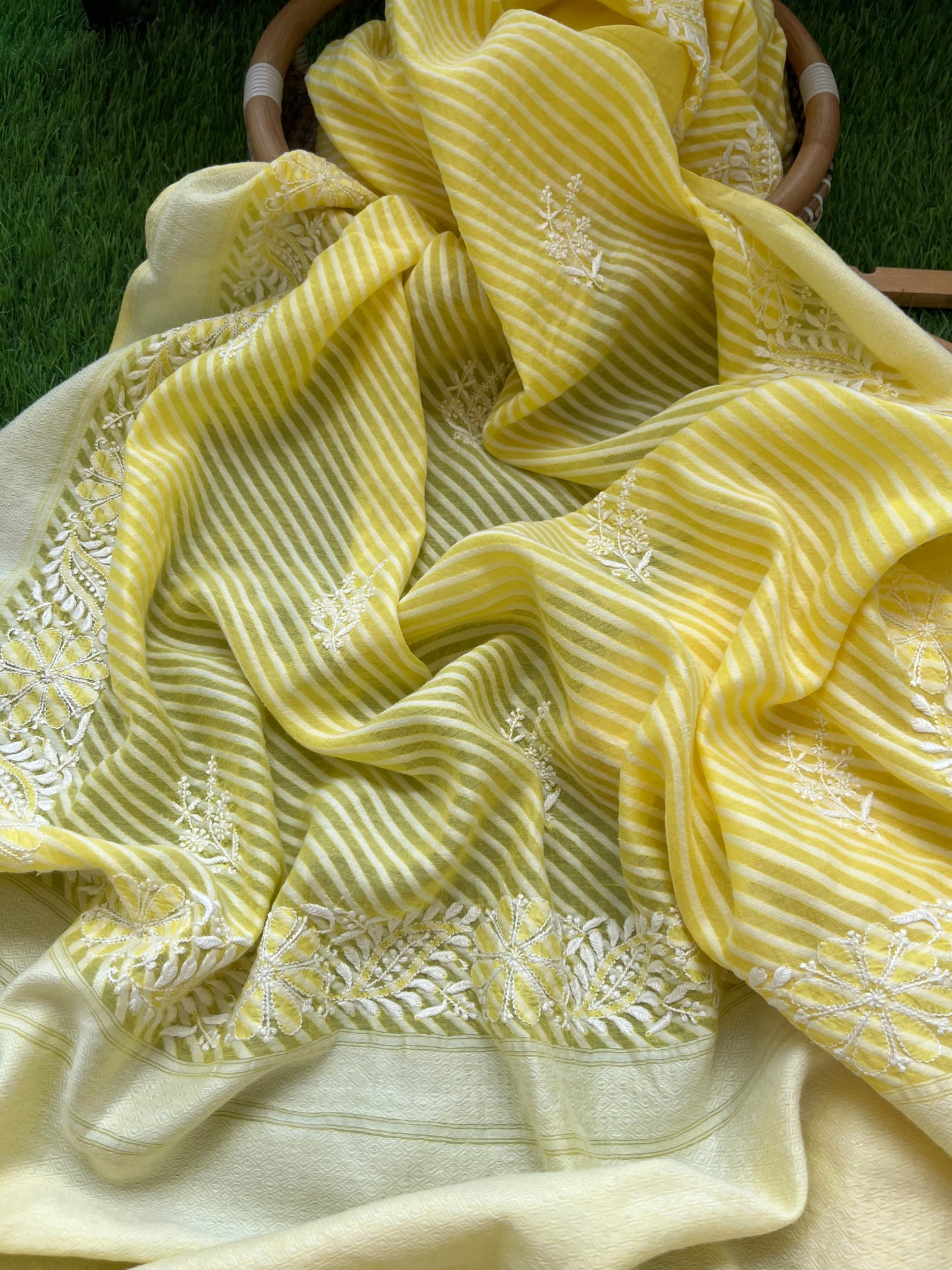 Jaamdani kurta bottom chikankari dupatta