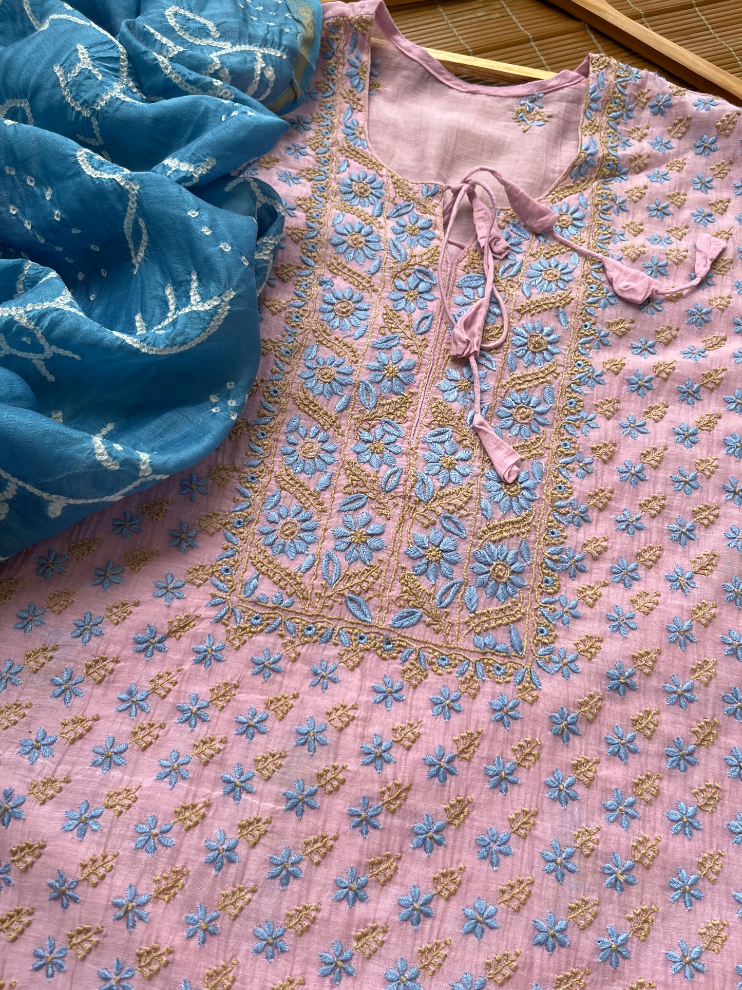 Chanderi Chikankari Kurta bandhani Dupatta