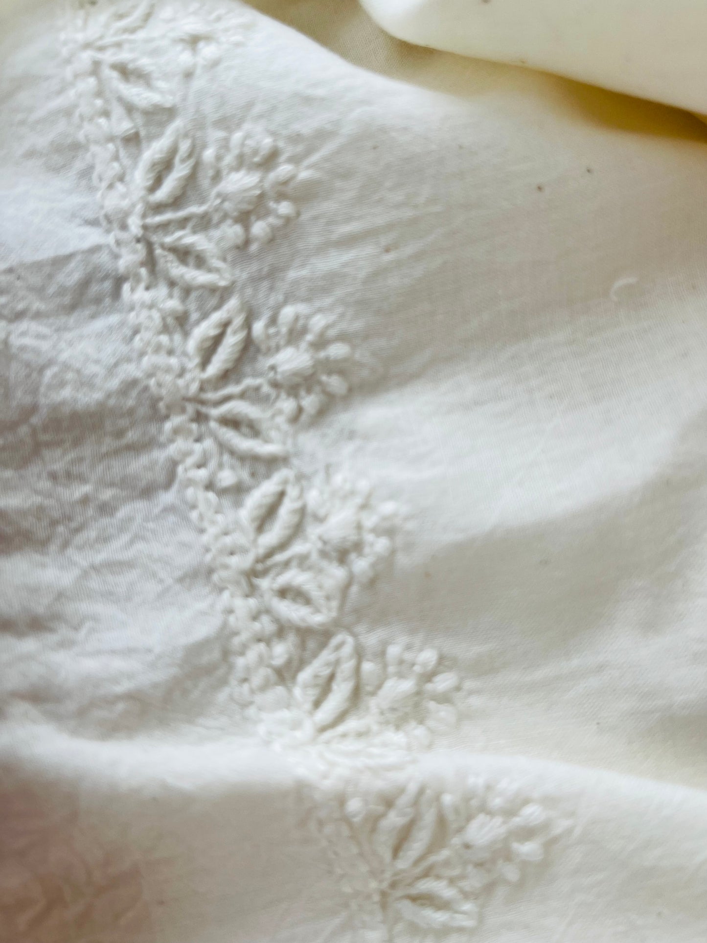 Kala cotton chikan kurta