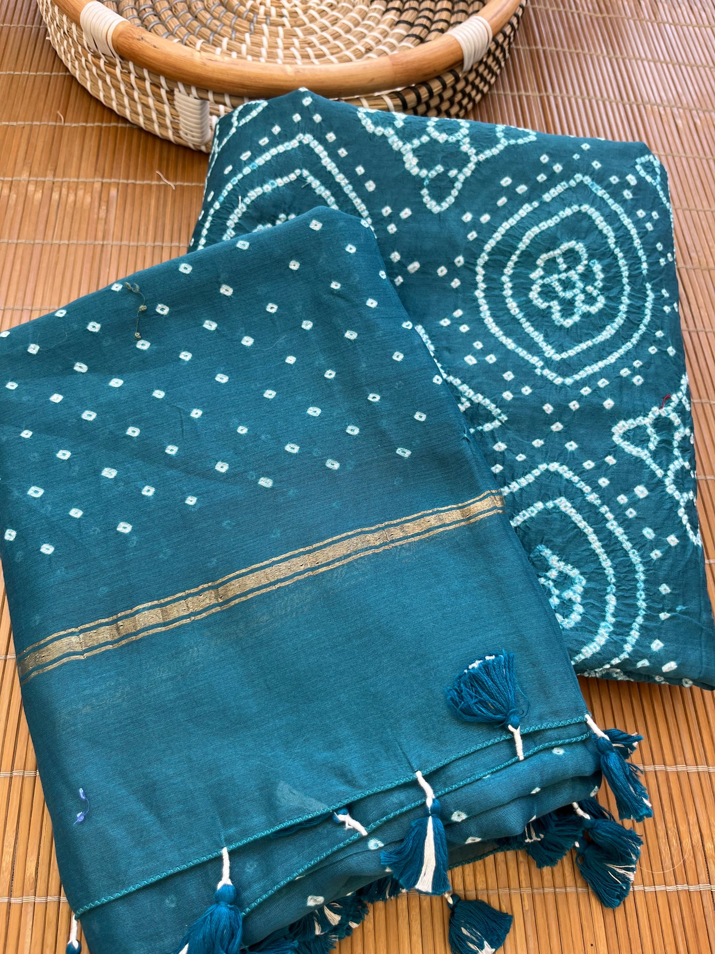 Bandhani kurta dupatta