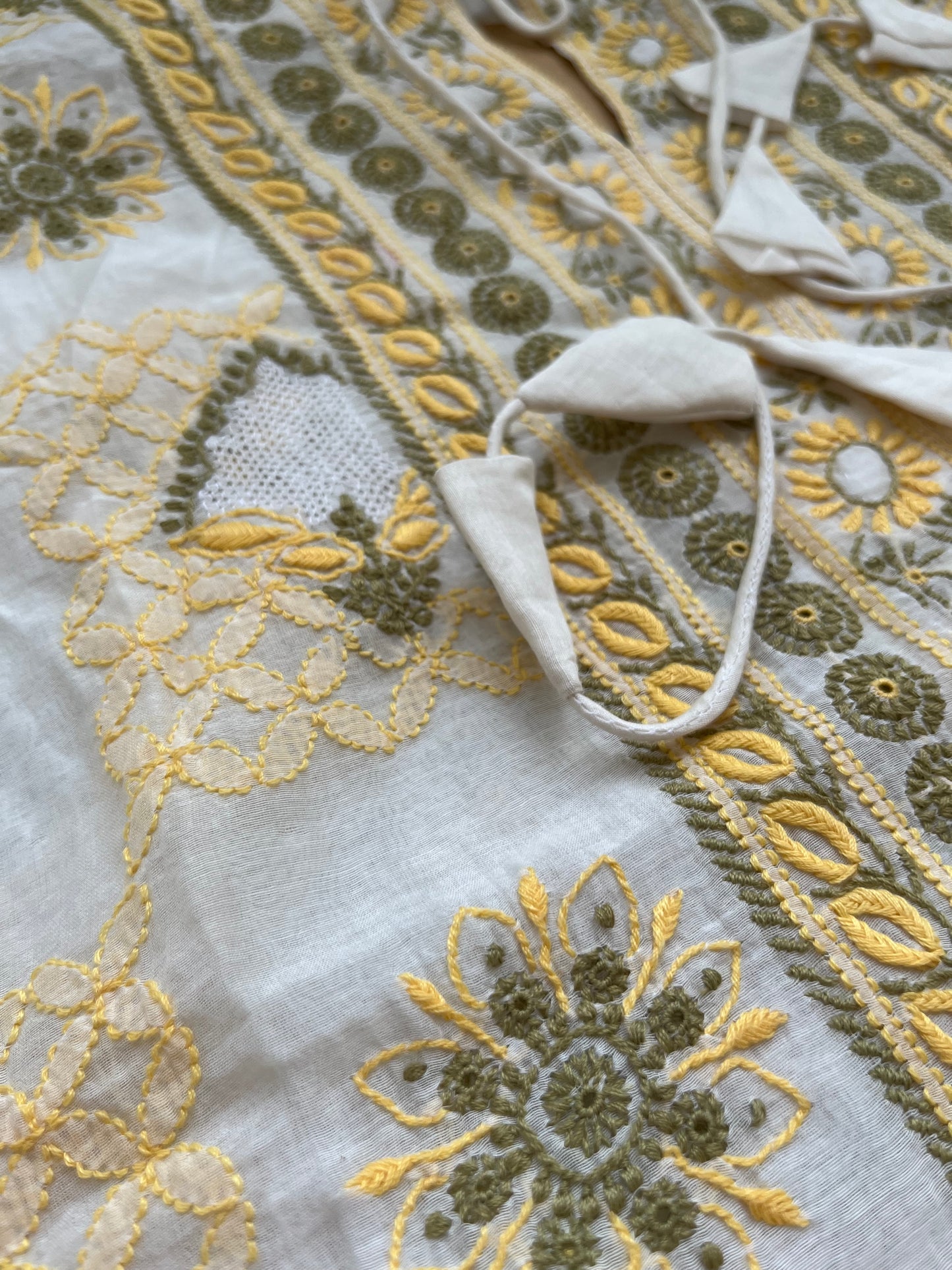 Chanderi Chikankari Kurta Dupatta