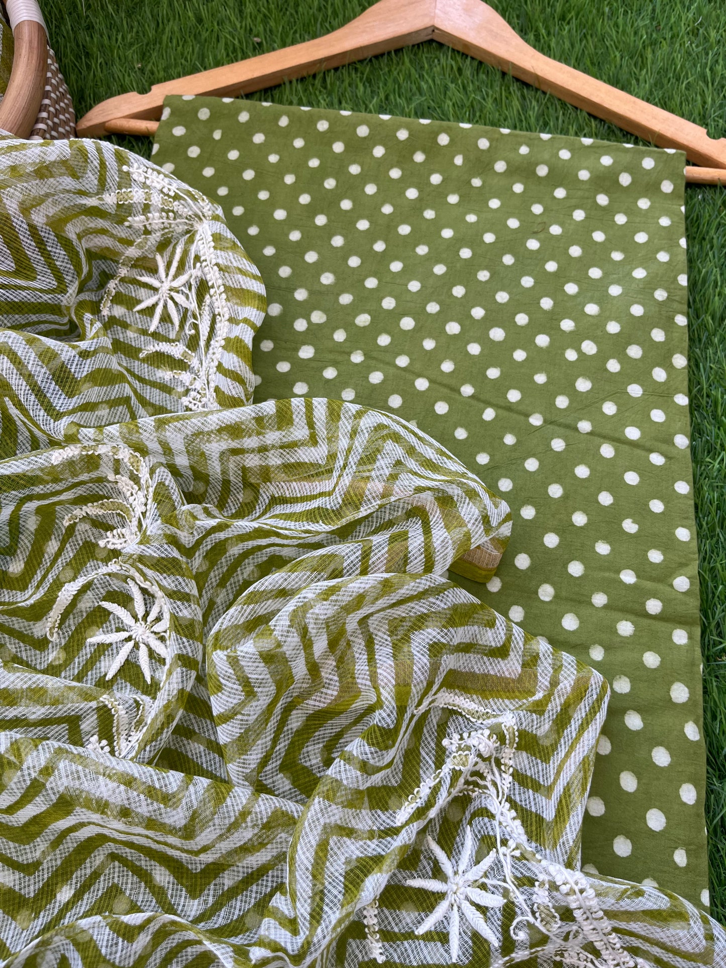 रोज़ाना :kota doria Chikankari Dupatta with cotton block print kurta bottom Fabric