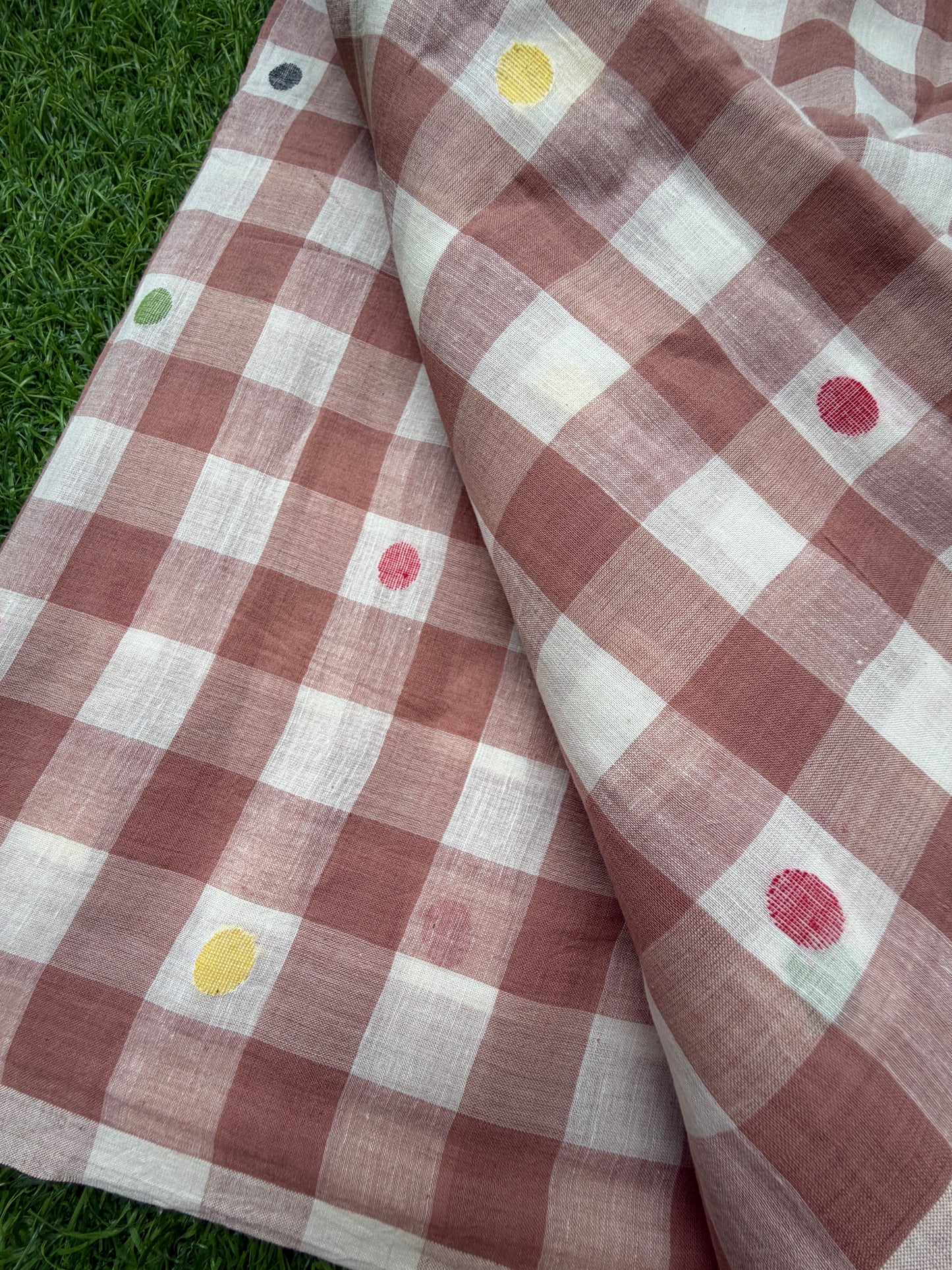 Jaamdani mul fabric