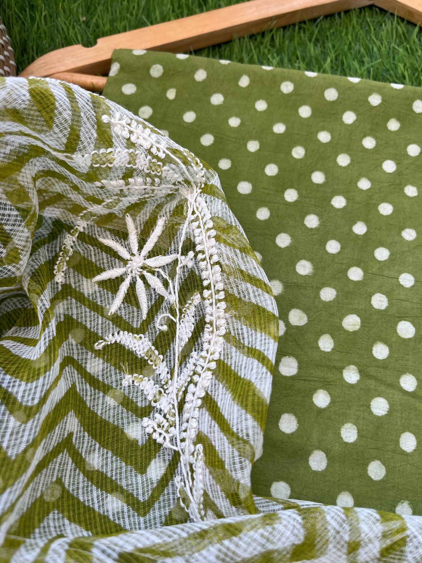 रोज़ाना :kota doria Chikankari Dupatta with cotton block print kurta bottom Fabric