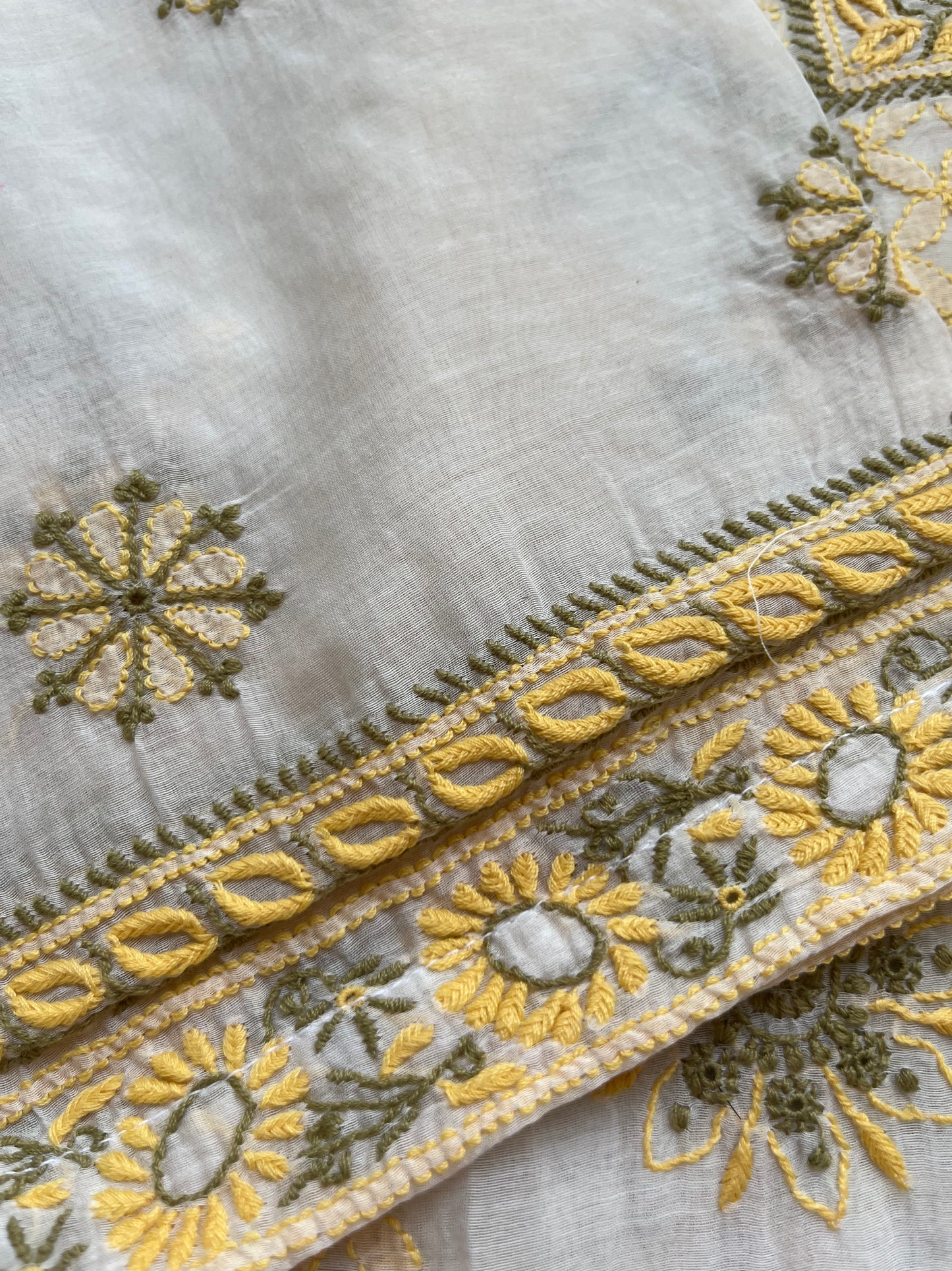 Chanderi Chikankari Kurta Dupatta