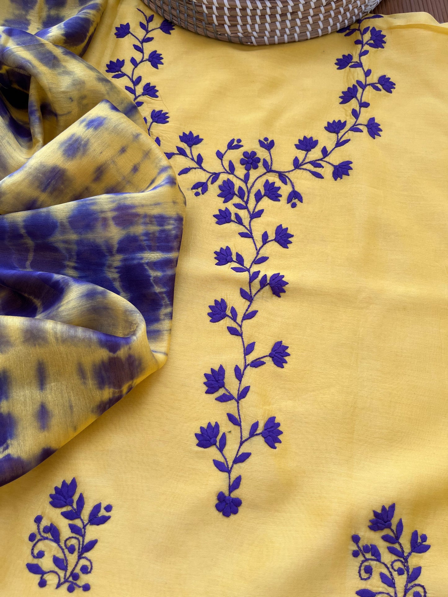 Patti kaam kurta Dupatta