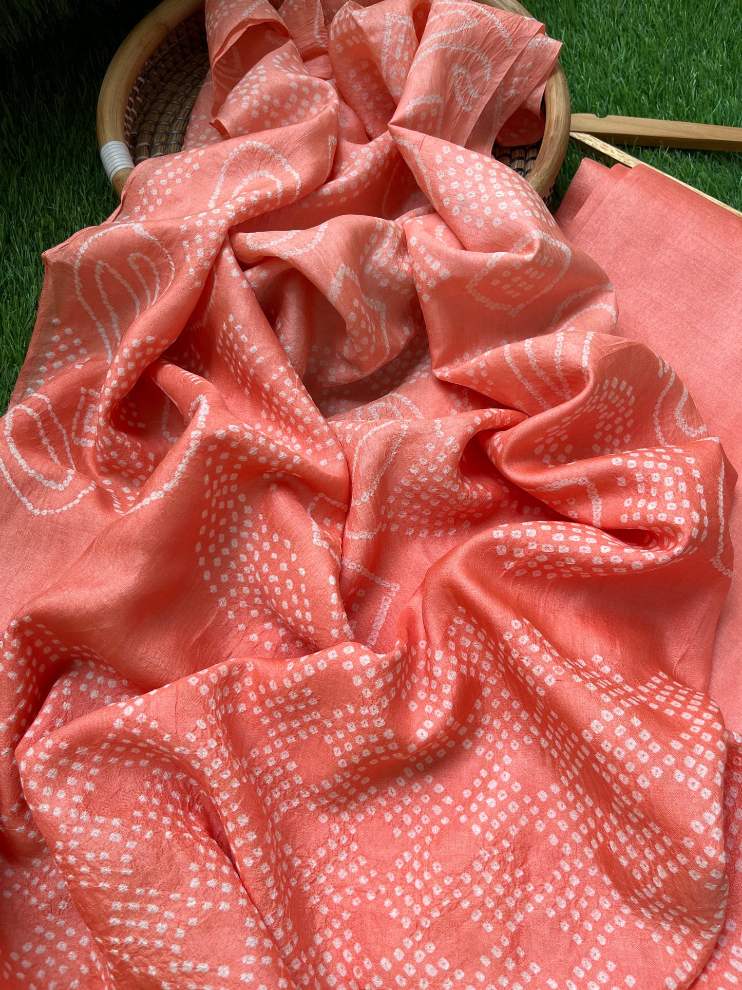 Tussar silk Bandhani dupatta kurta