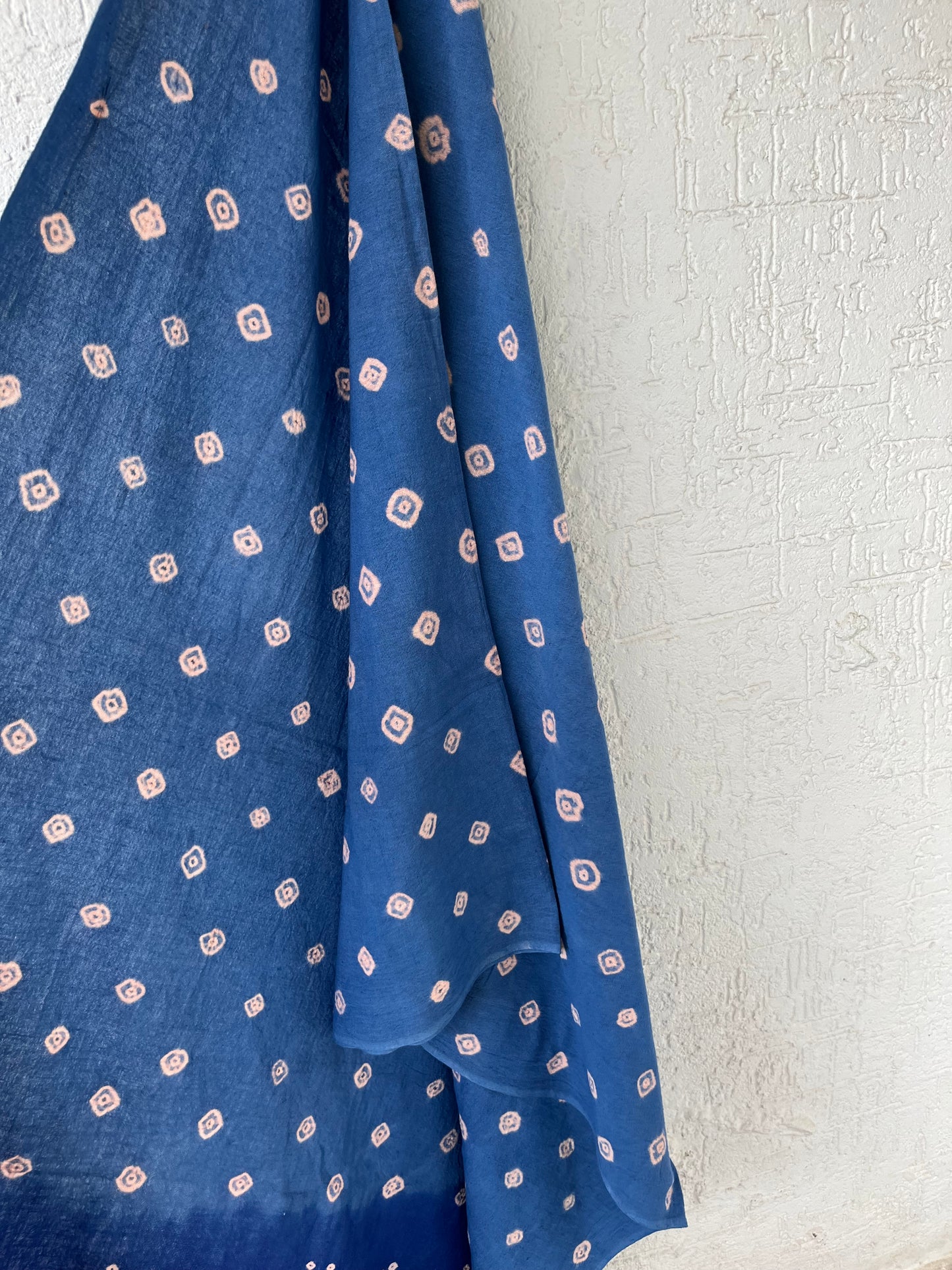 Handwoven organic kala Cotton bandhani fabric