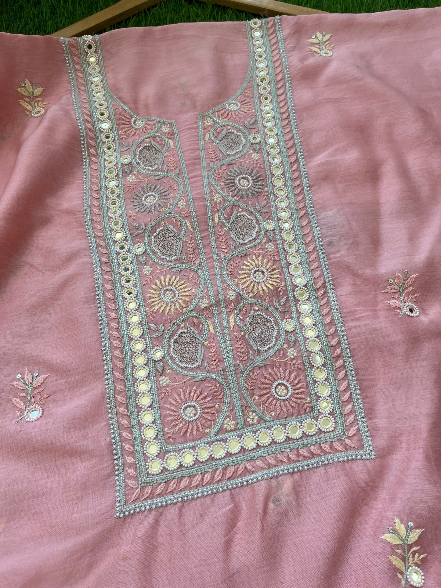 त्योहार :organza Dupatta with chanderi hand embroidered kurta bottom Fabric