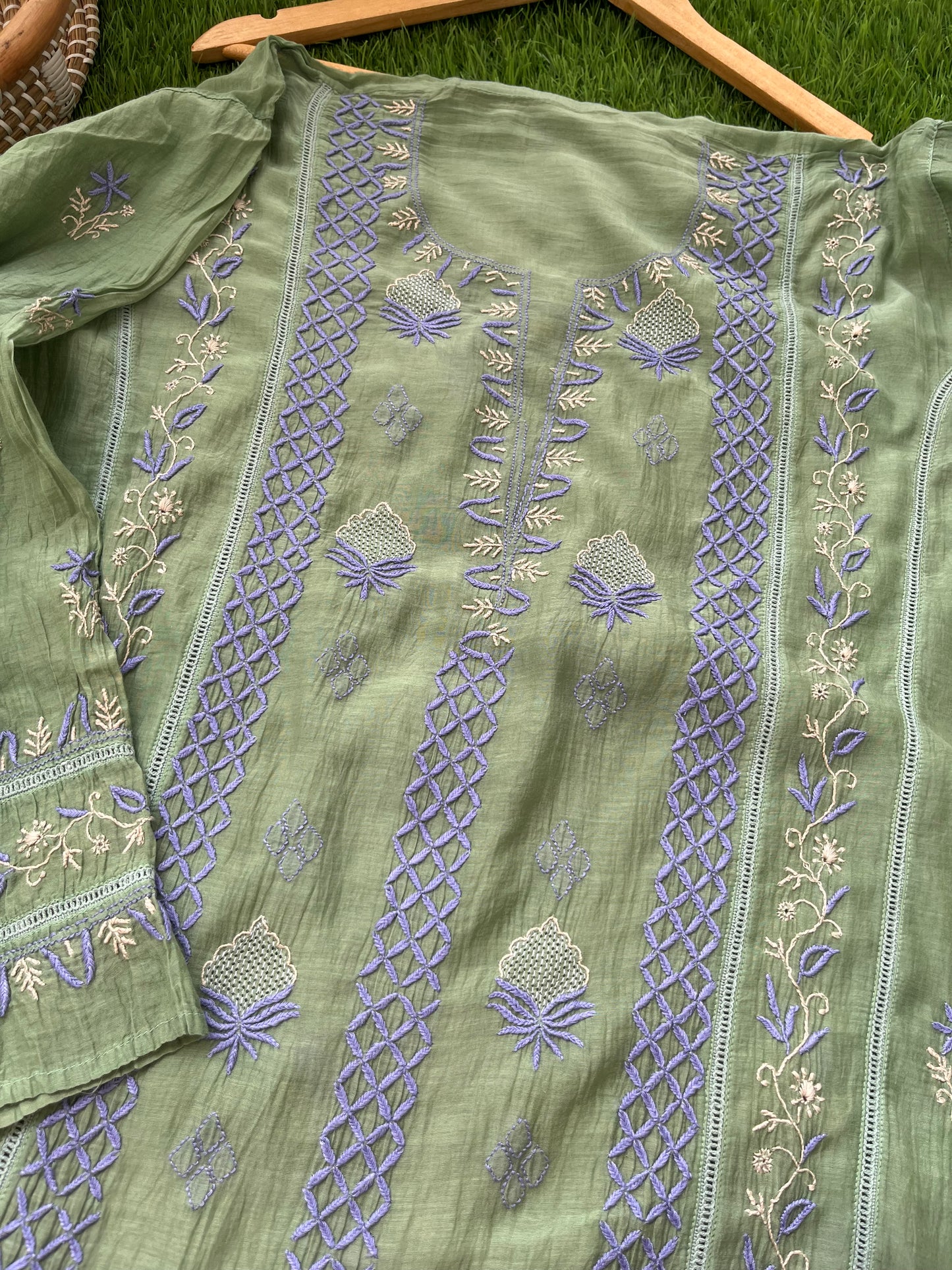 Chanderi Chikankari Kurta Dupatta