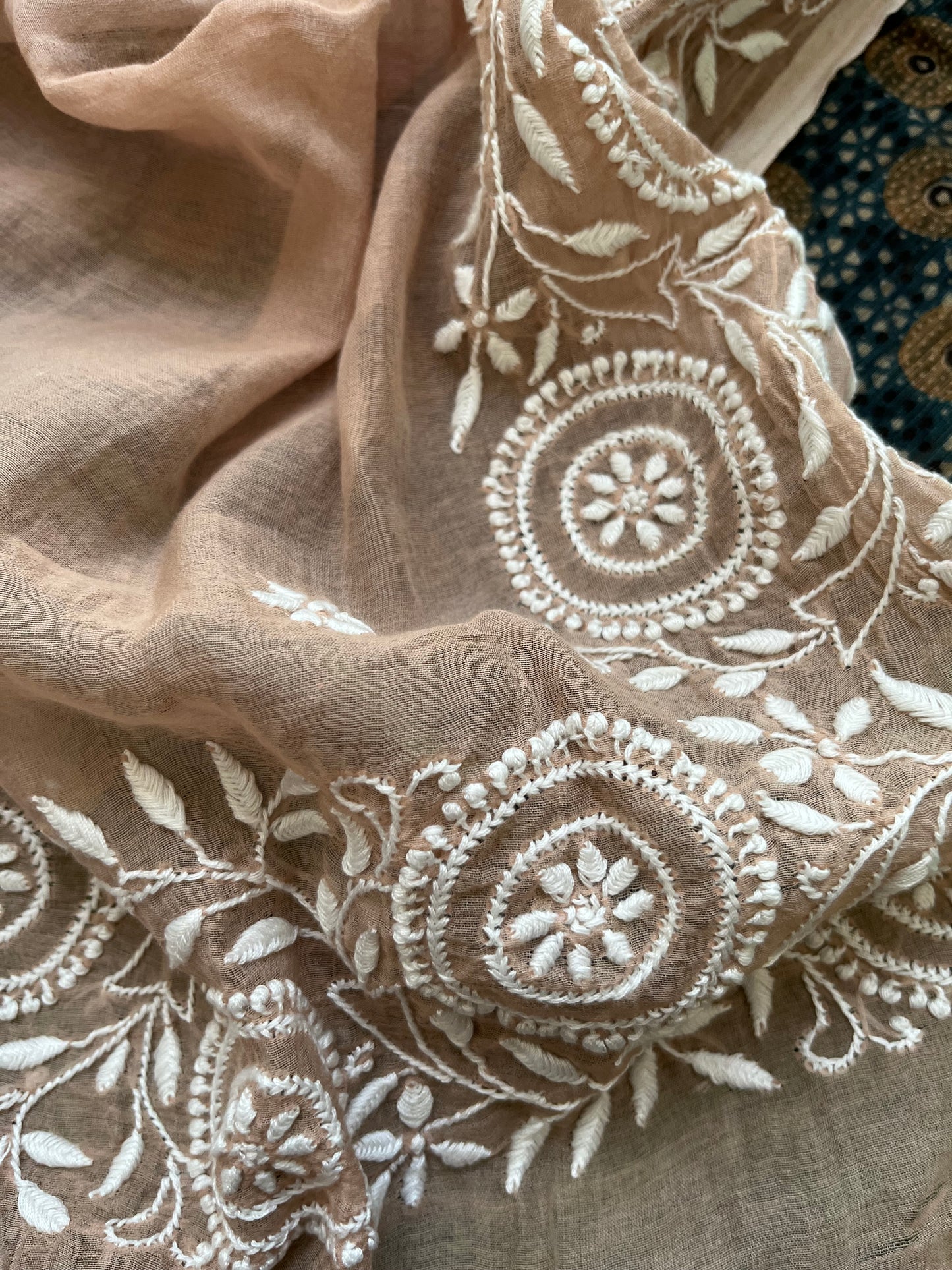 रोज़ाना :Chanderi Chikankari Dupatta with chanderi ajrakh print kurta Fabric