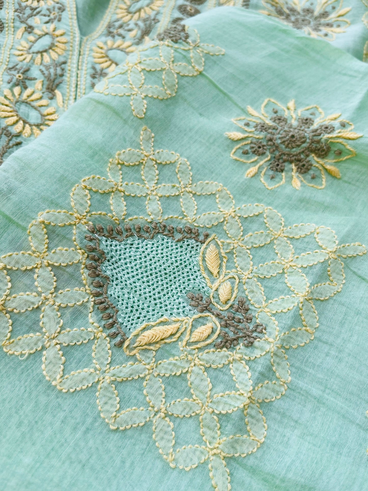 Chanderi Chikankari Kurta Dupatta
