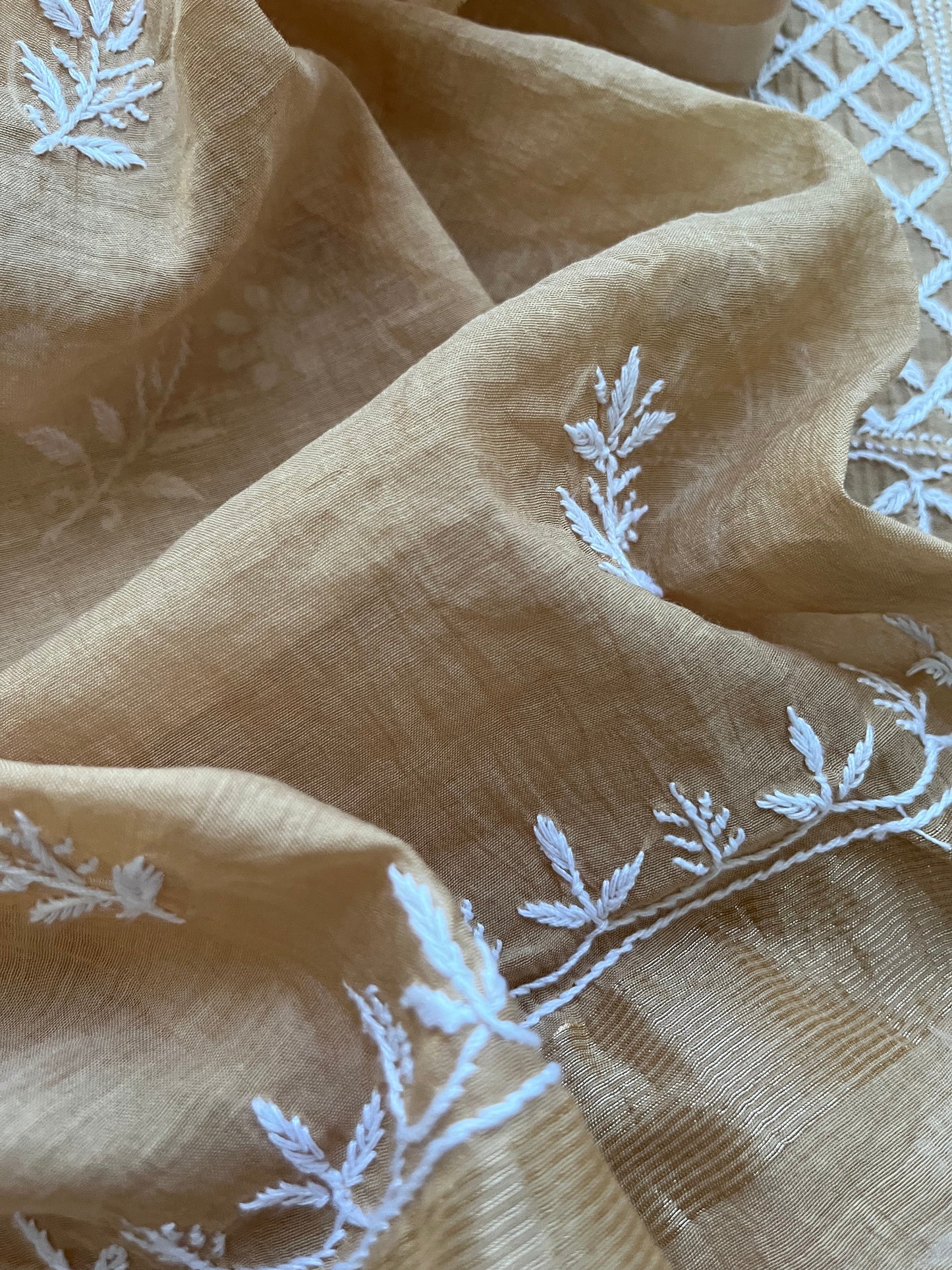 Chanderi Chikankari Kurta Dupatta