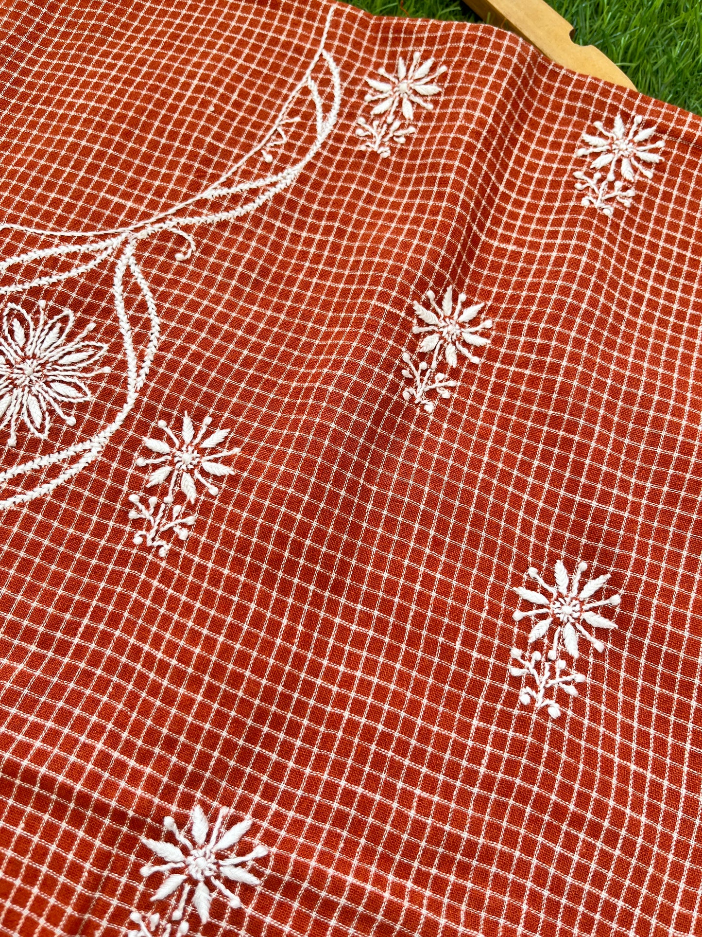 Chikankari kala cotton Kurta