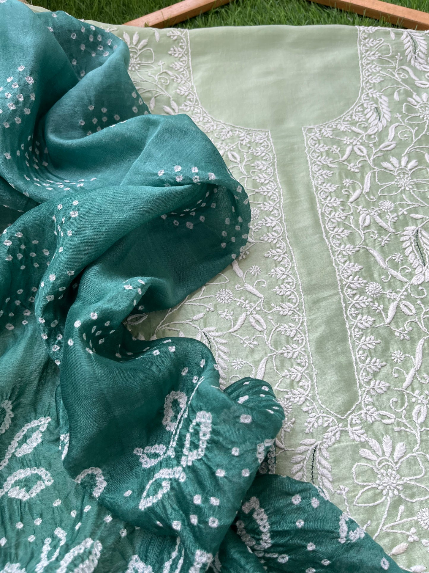 Chanderi Chikankari Kurta bandhani Dupatta