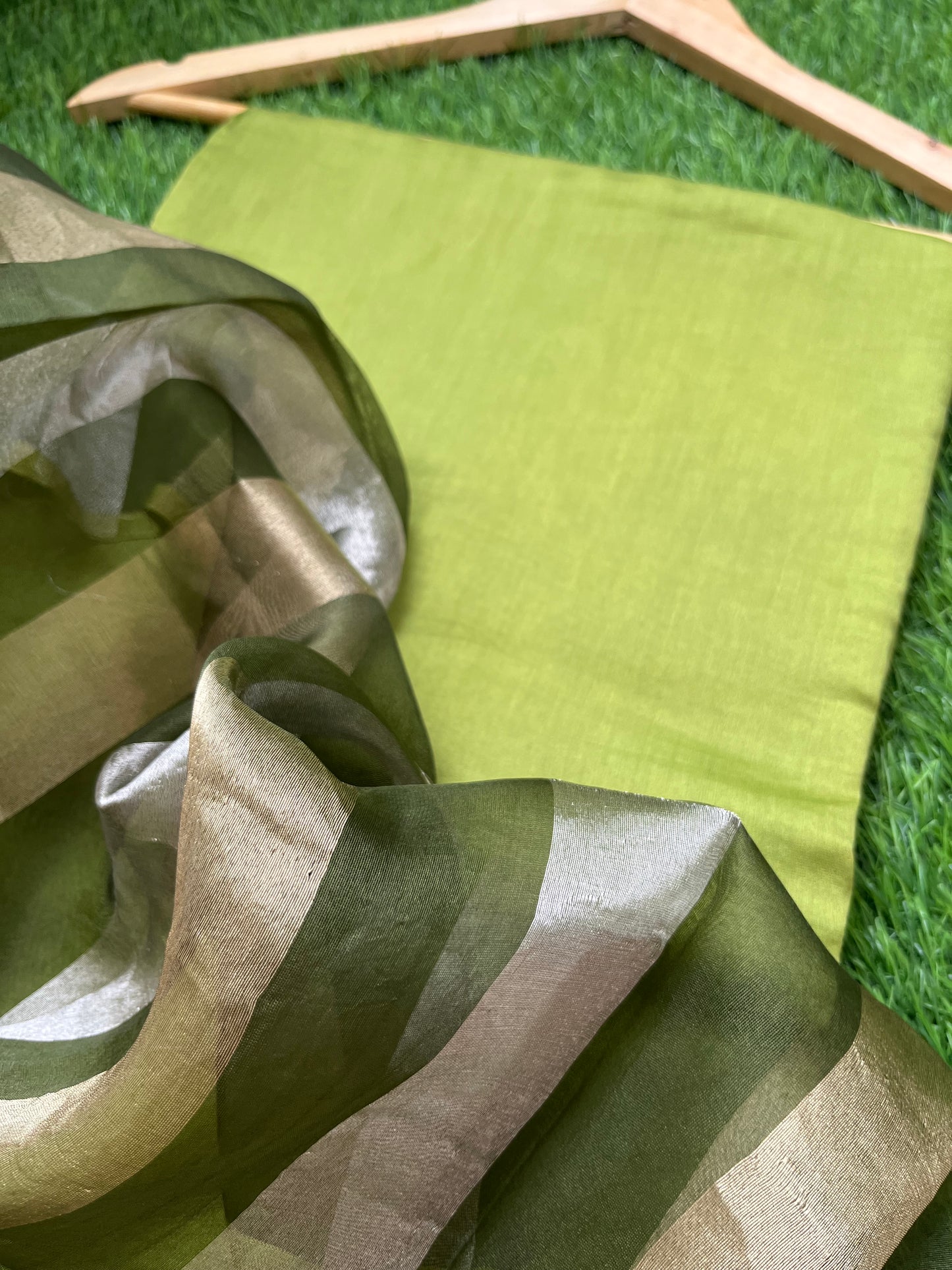 त्योहार् -Banarasi organza dupatta chanderi fabric