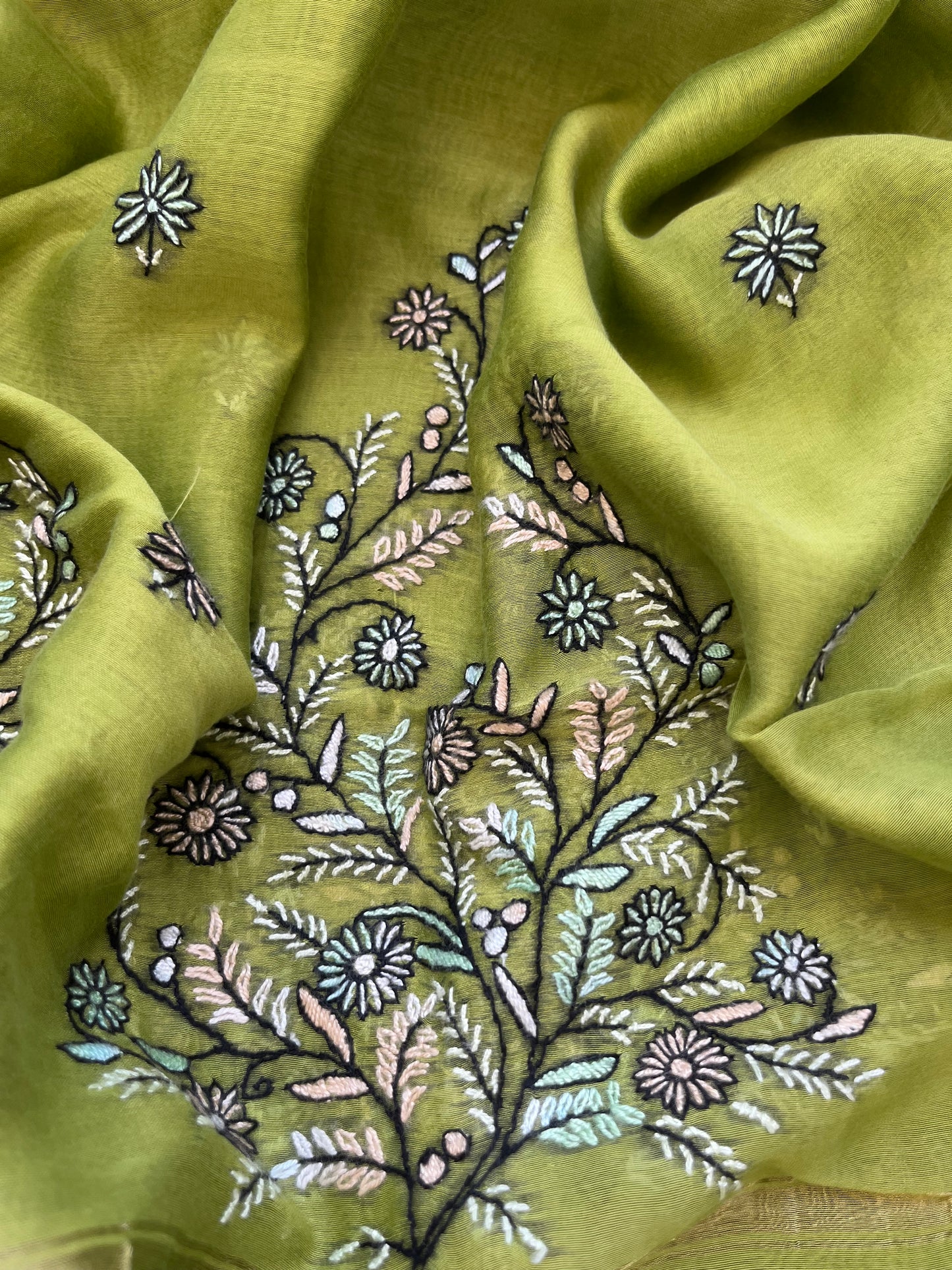 Chanderi kashmirii kaam dupatta and kurta bottom fabric