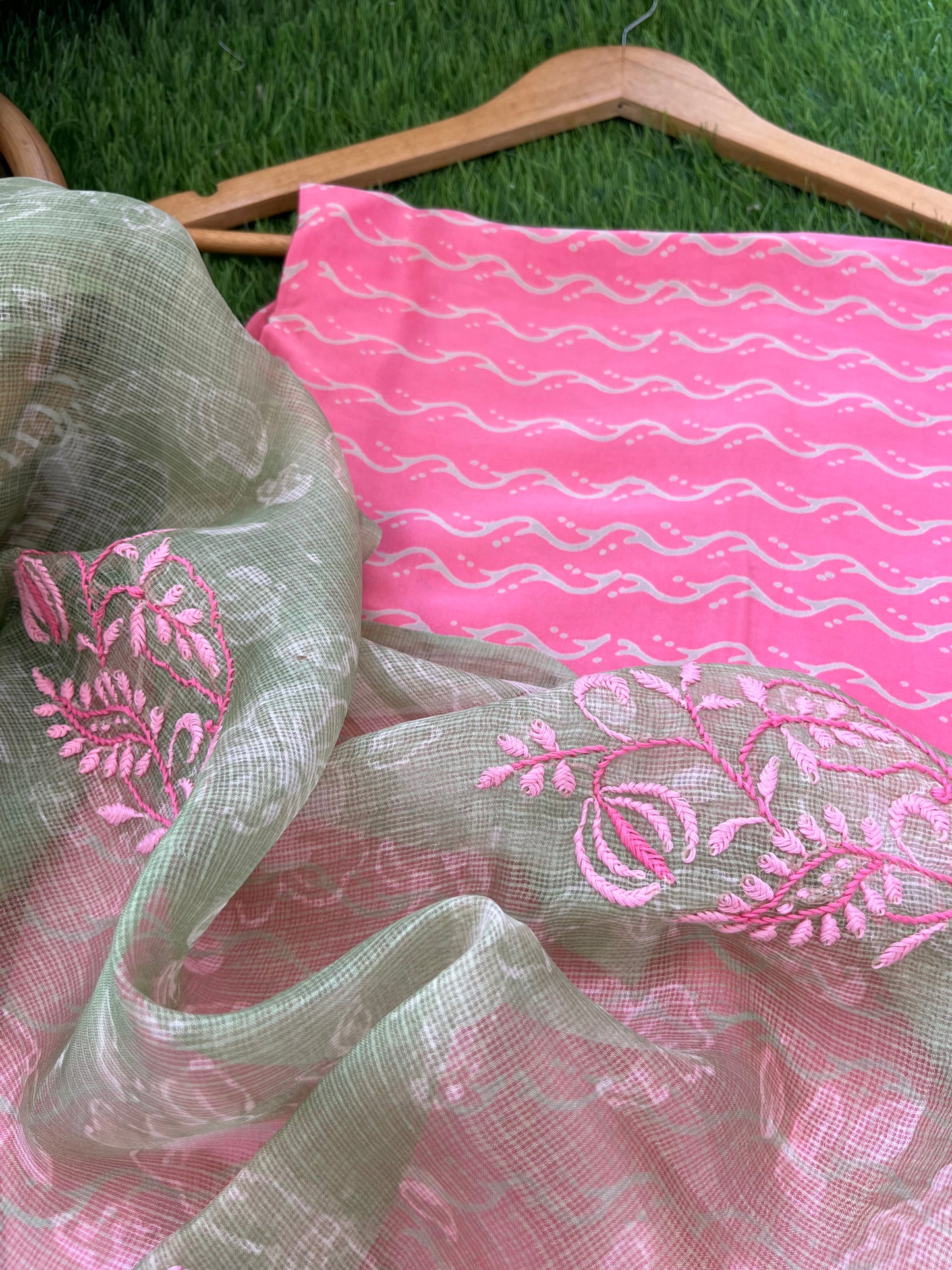 रोज़ाना :Kota Silk Chikankari Dupatta with modal silk block print kurta Fabric