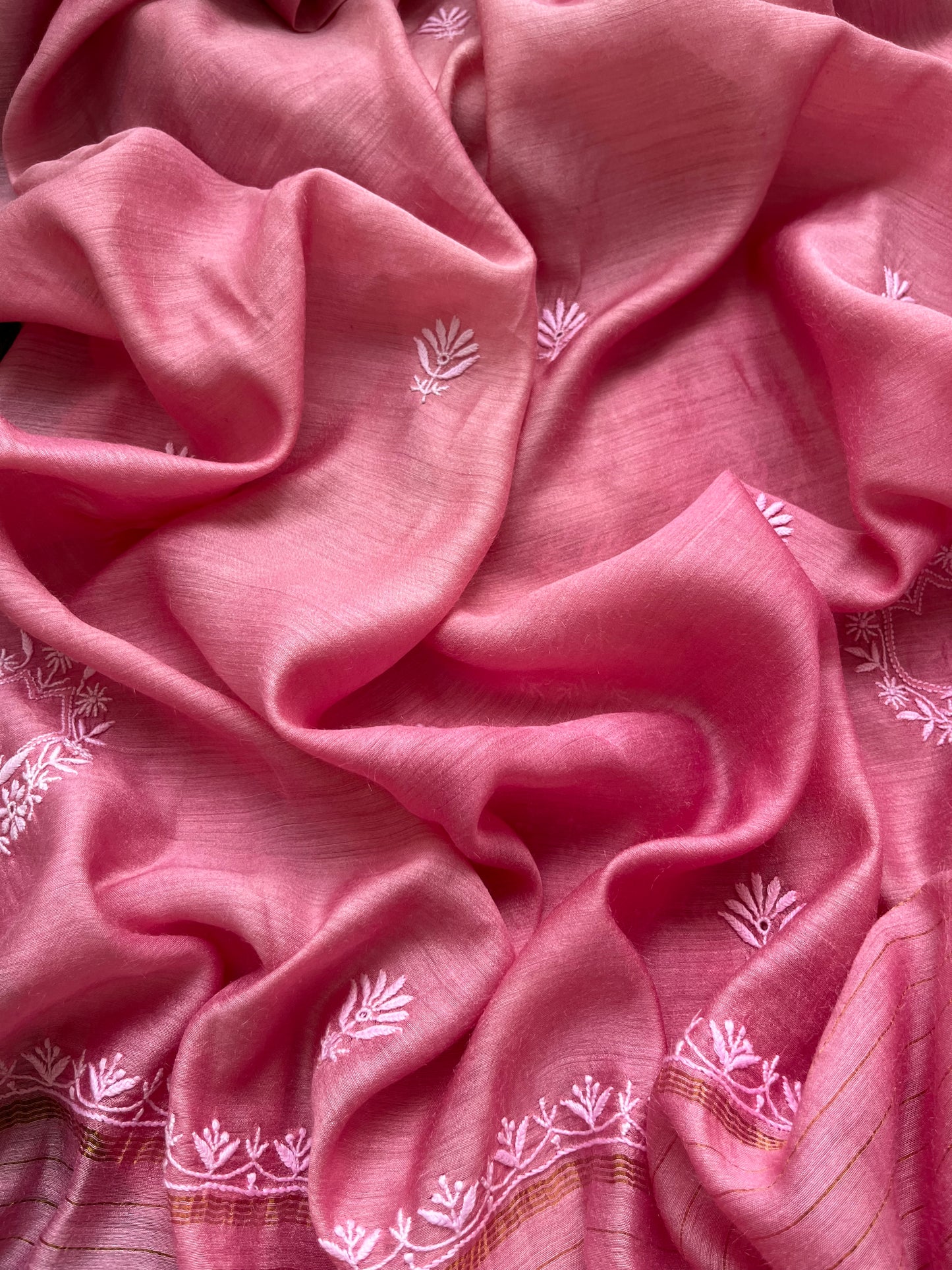Munga Silk Chikankari kurta Dupatta