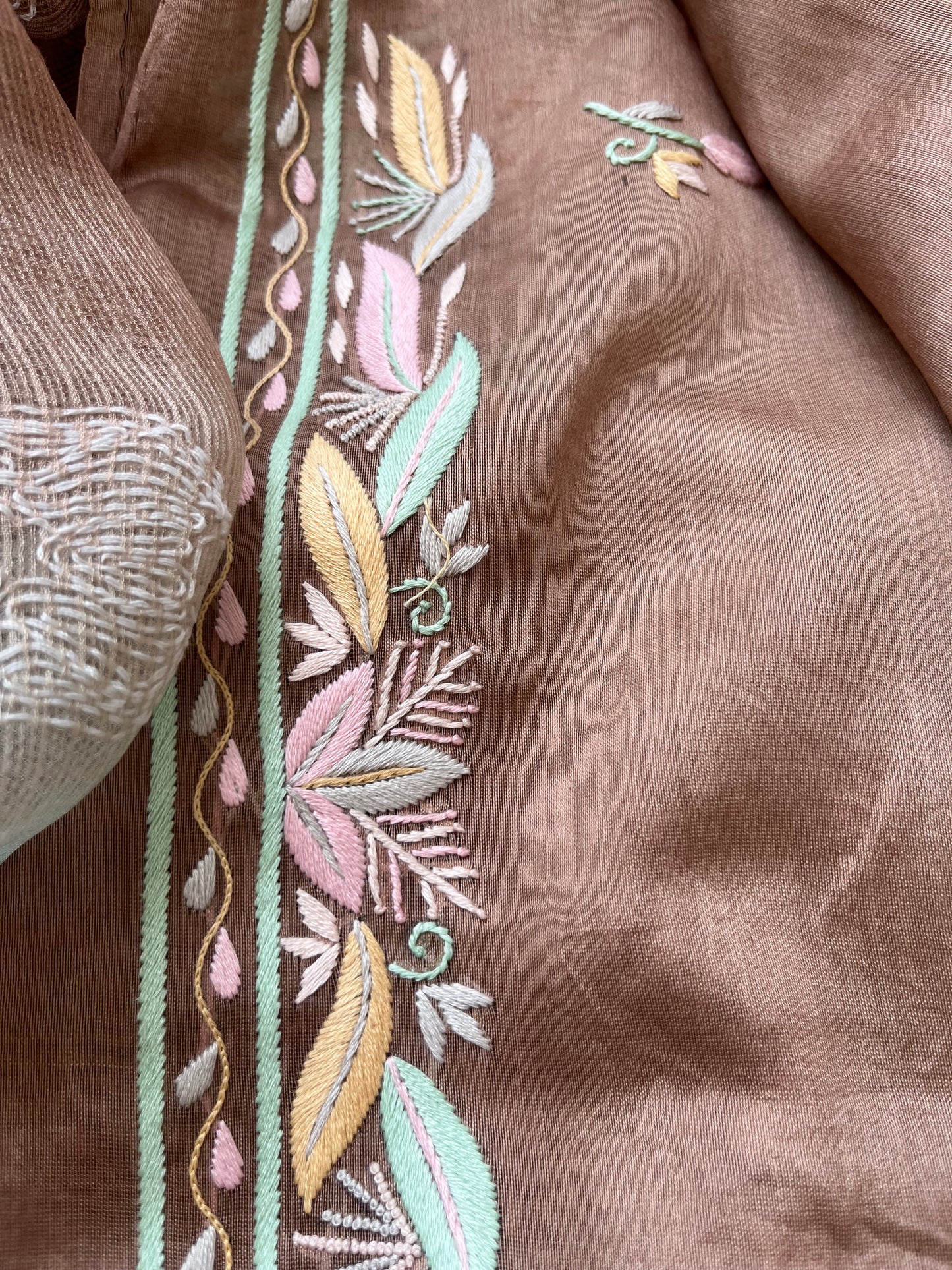 Hand embroidered chanderi kurta kota silk chikan work dupatta