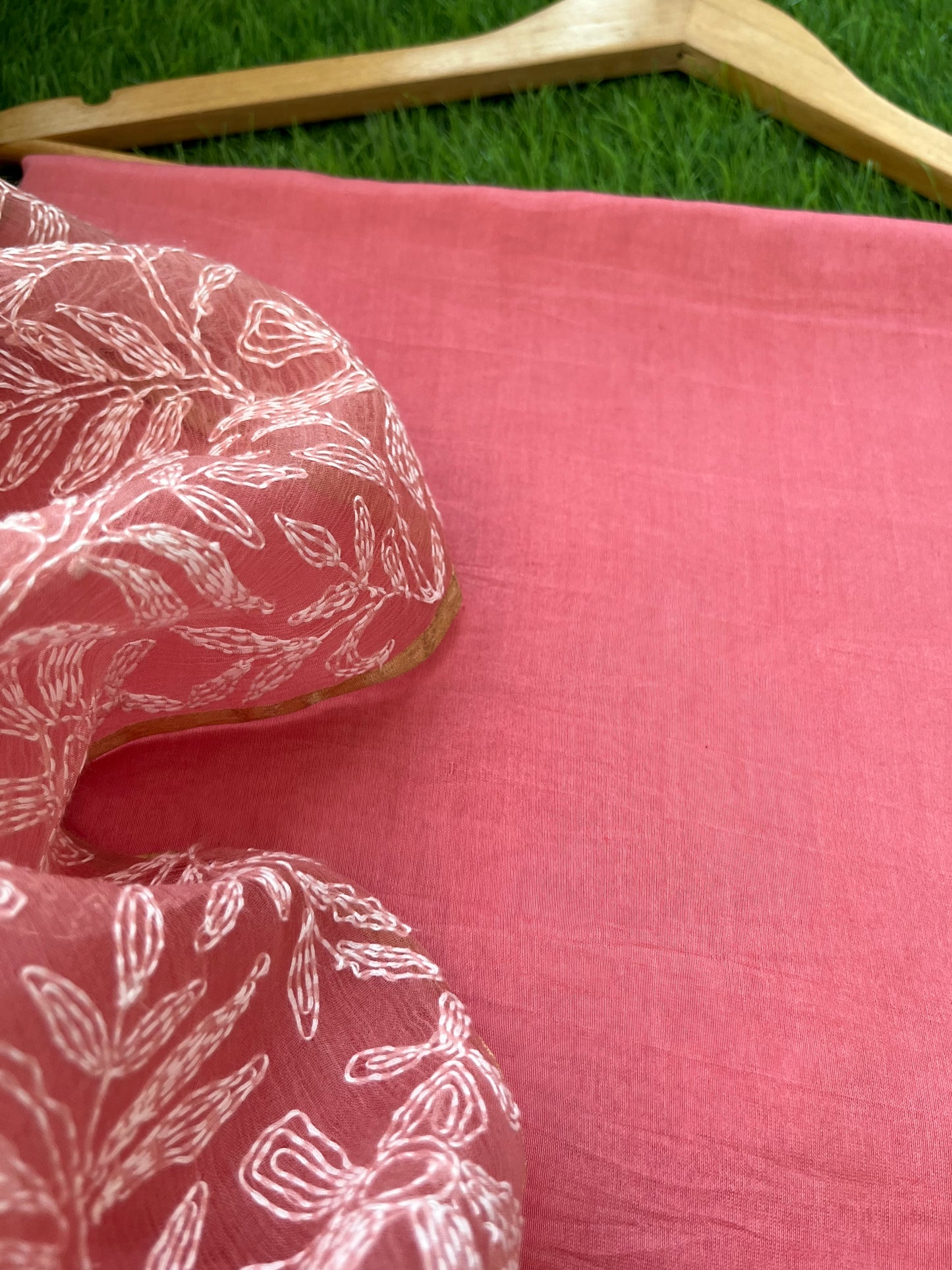 त्योहार - chanderi kurta bottom fabric organza chikan work dupatta