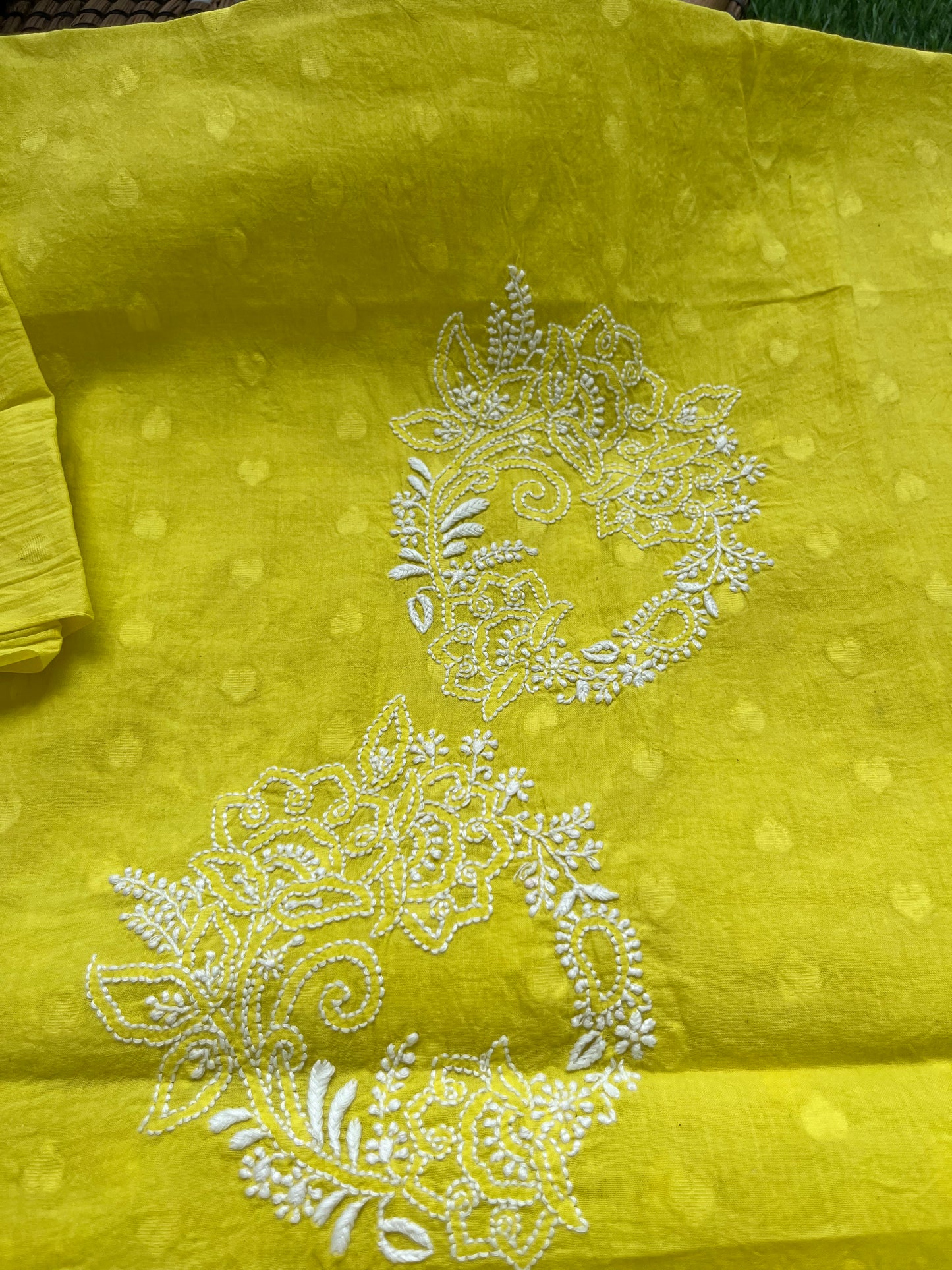 Rozana: Cotton chikankari kurta