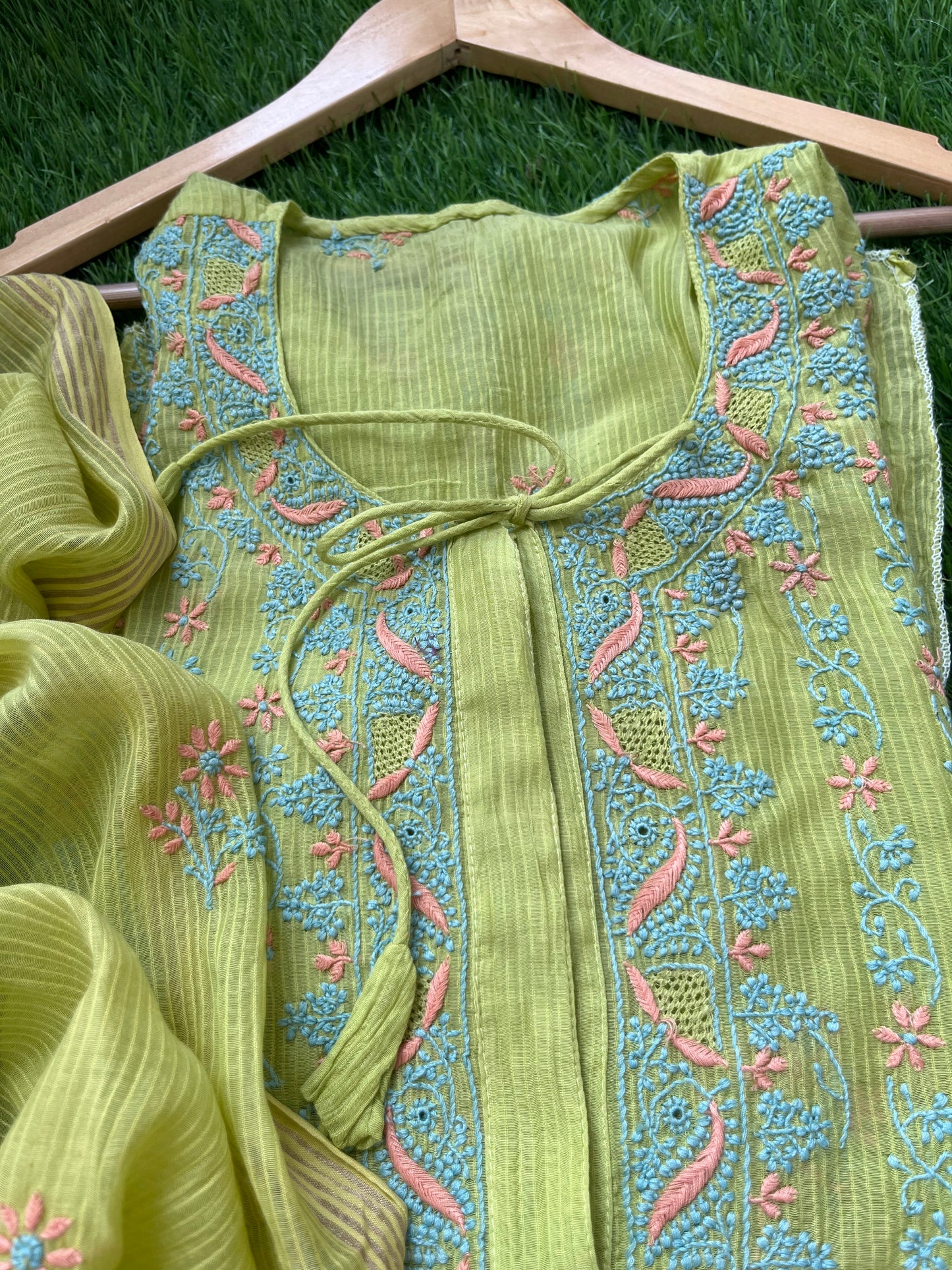 Chanderi Chikankari Kurta Dupatta