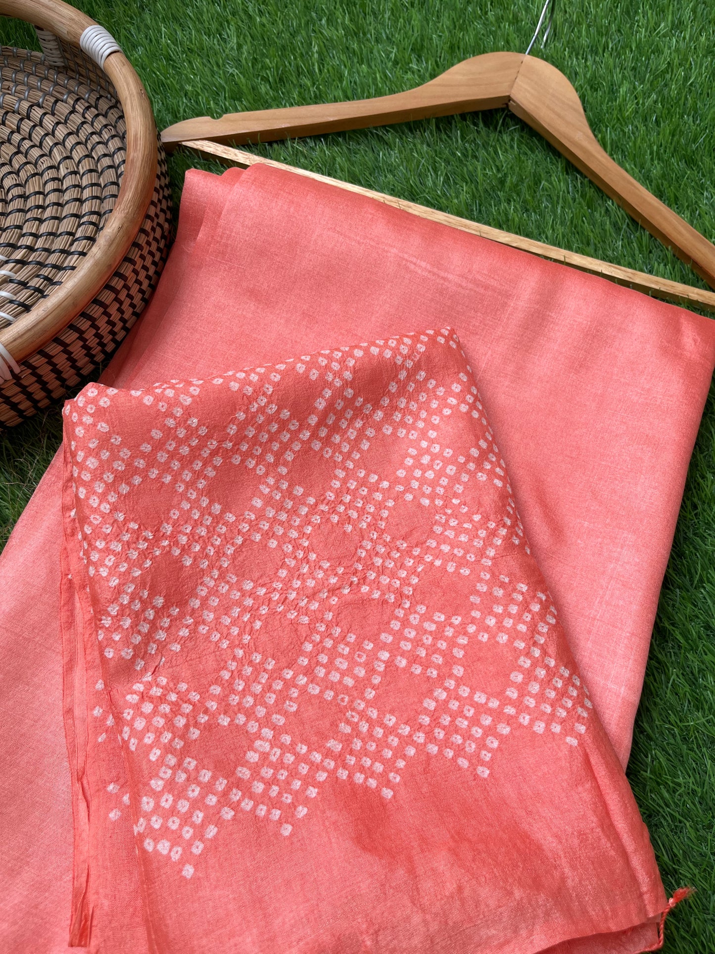 Tussar silk Bandhani dupatta kurta