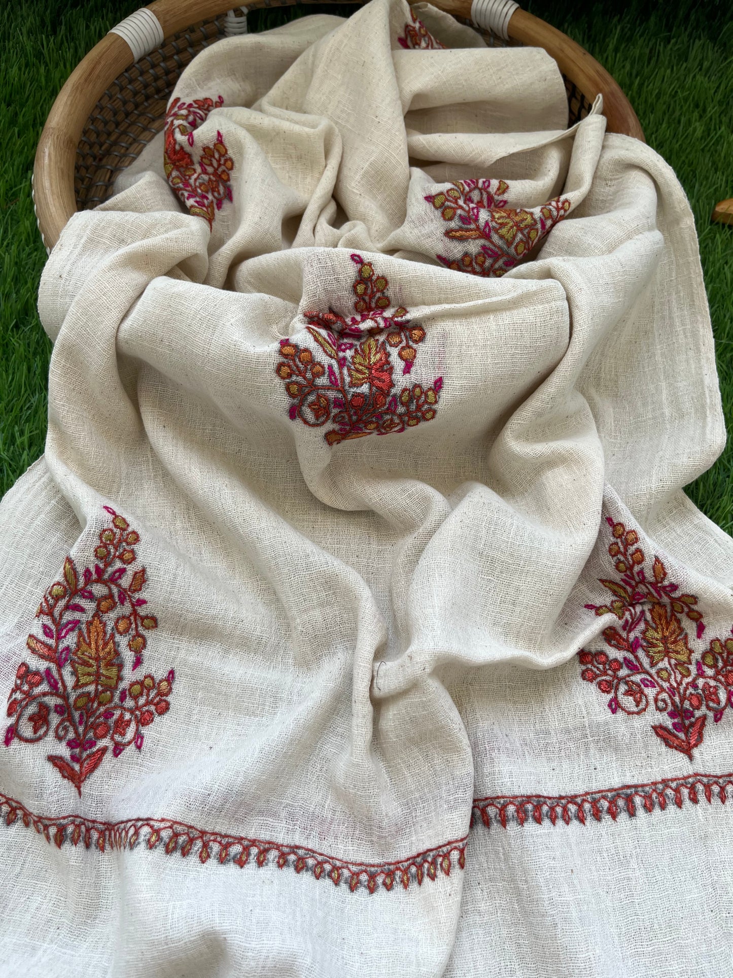Kala Cotton kashmiri thread work stole