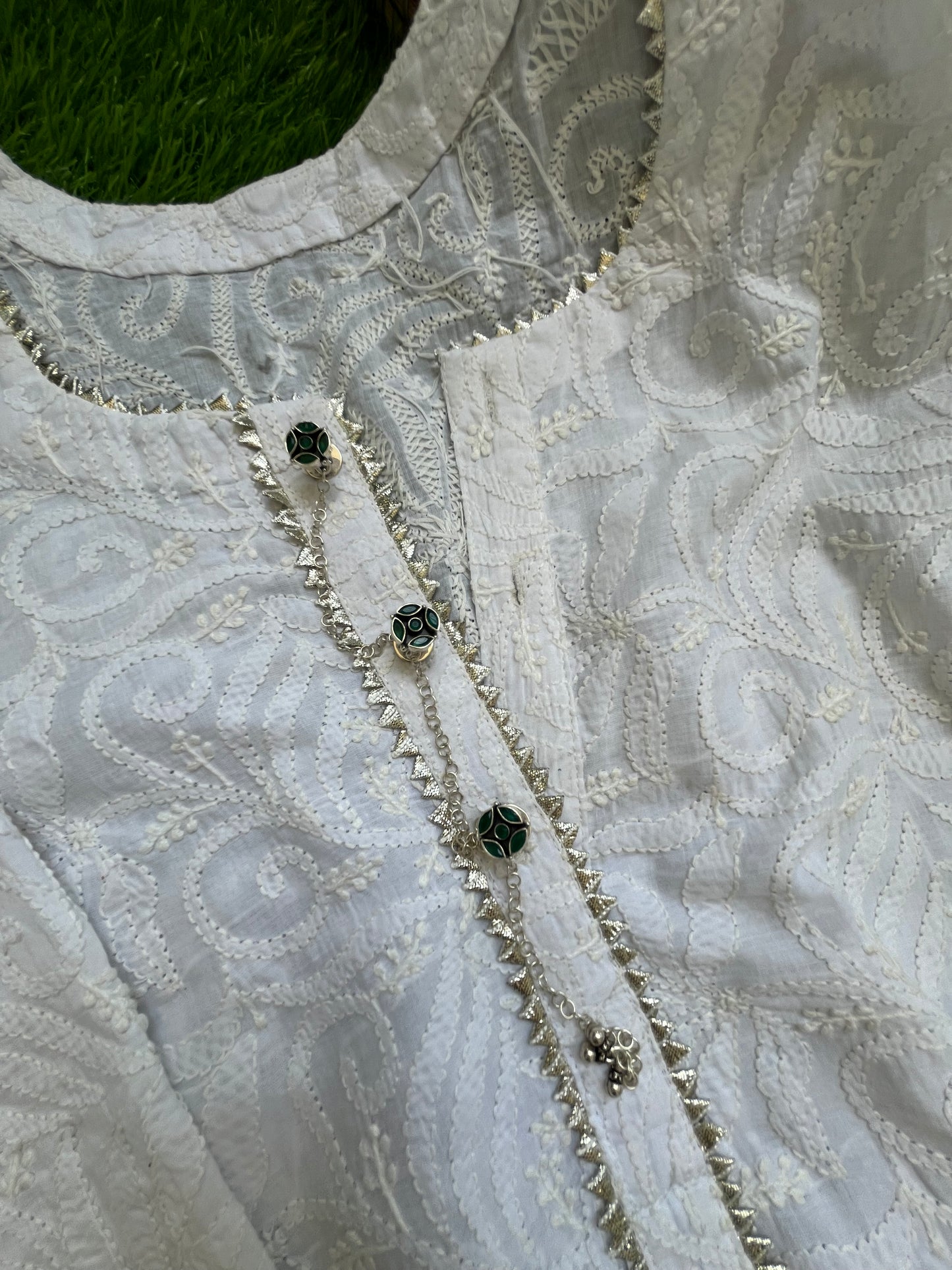 Phool buttons