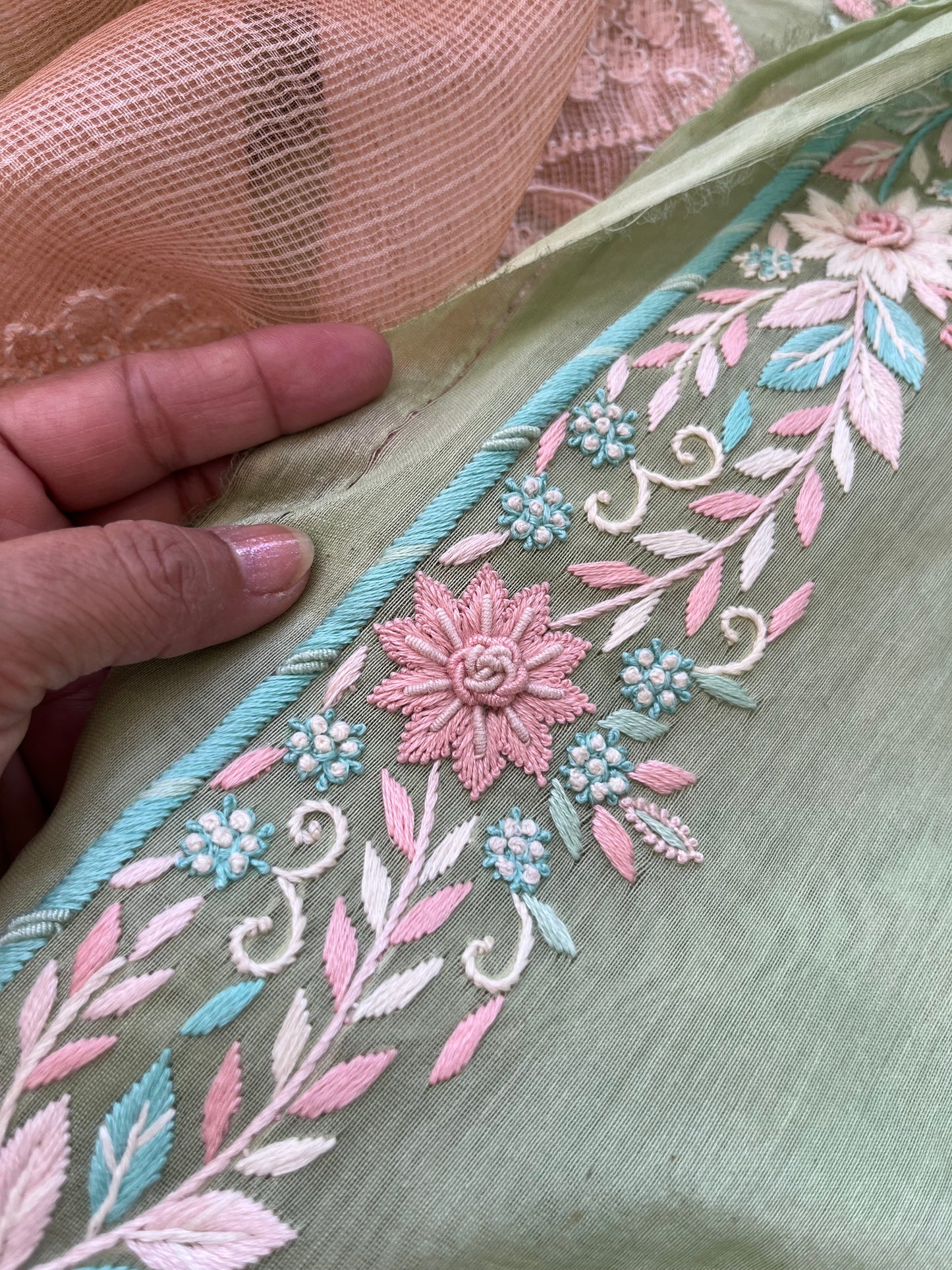 Hand embroidered chanderi kurta kota silk chikan work dupatta
