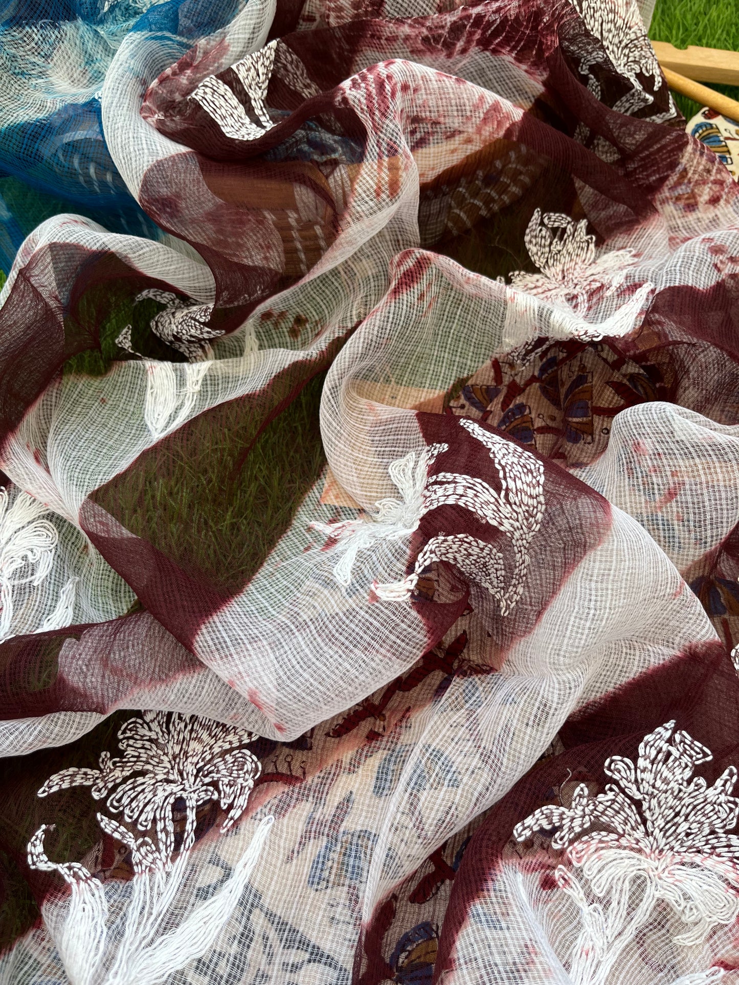 रोज़ाना :kota doria Chikankari Dupatta with cotton block print kurta bottom Fabric