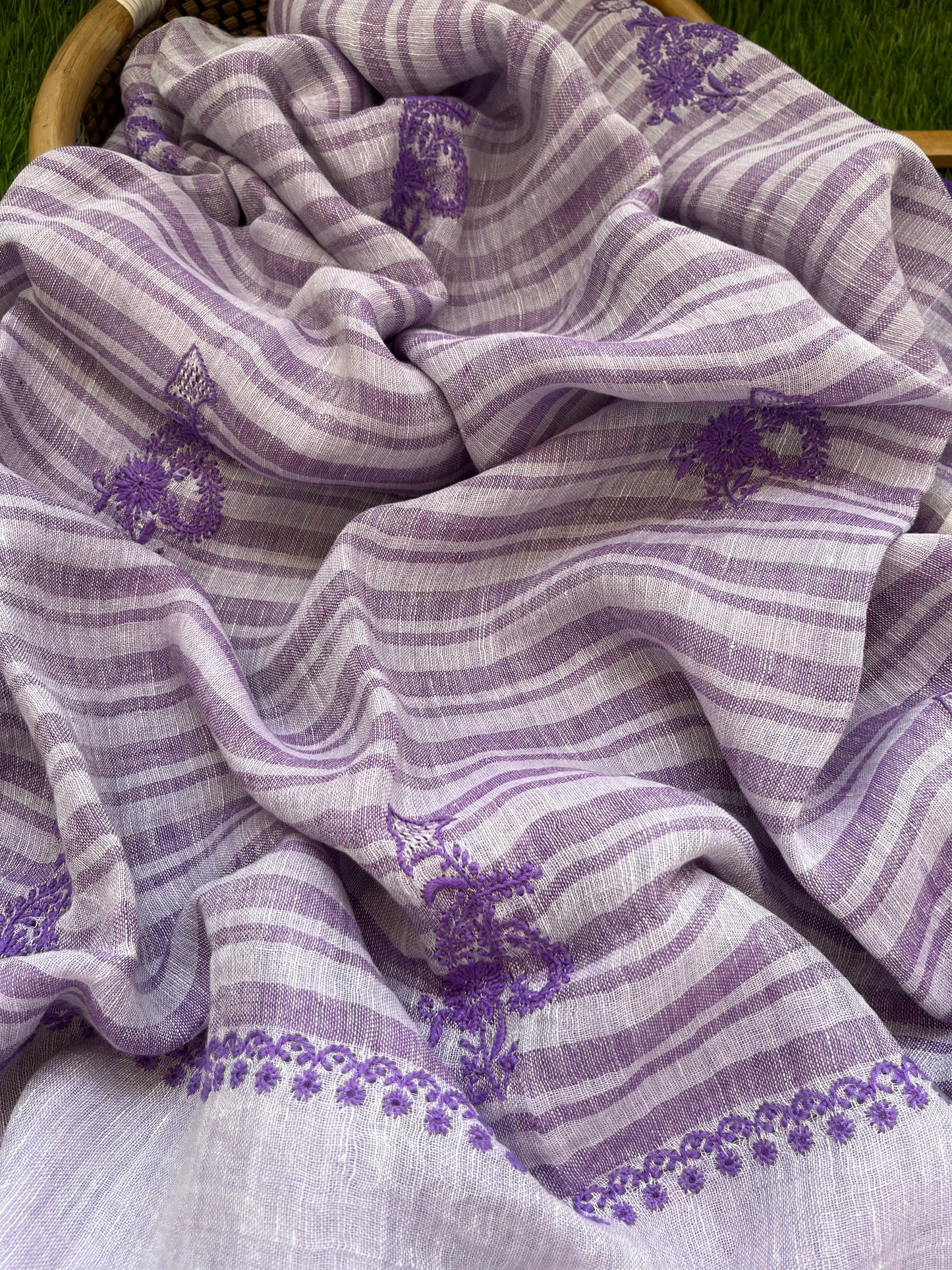 Bandhani kurta chikankari Dupatta