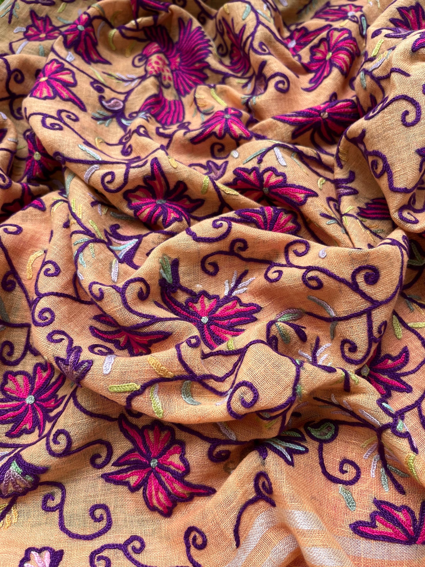 Linen aari kaam dupatta paired with kala cotton kurta fabric