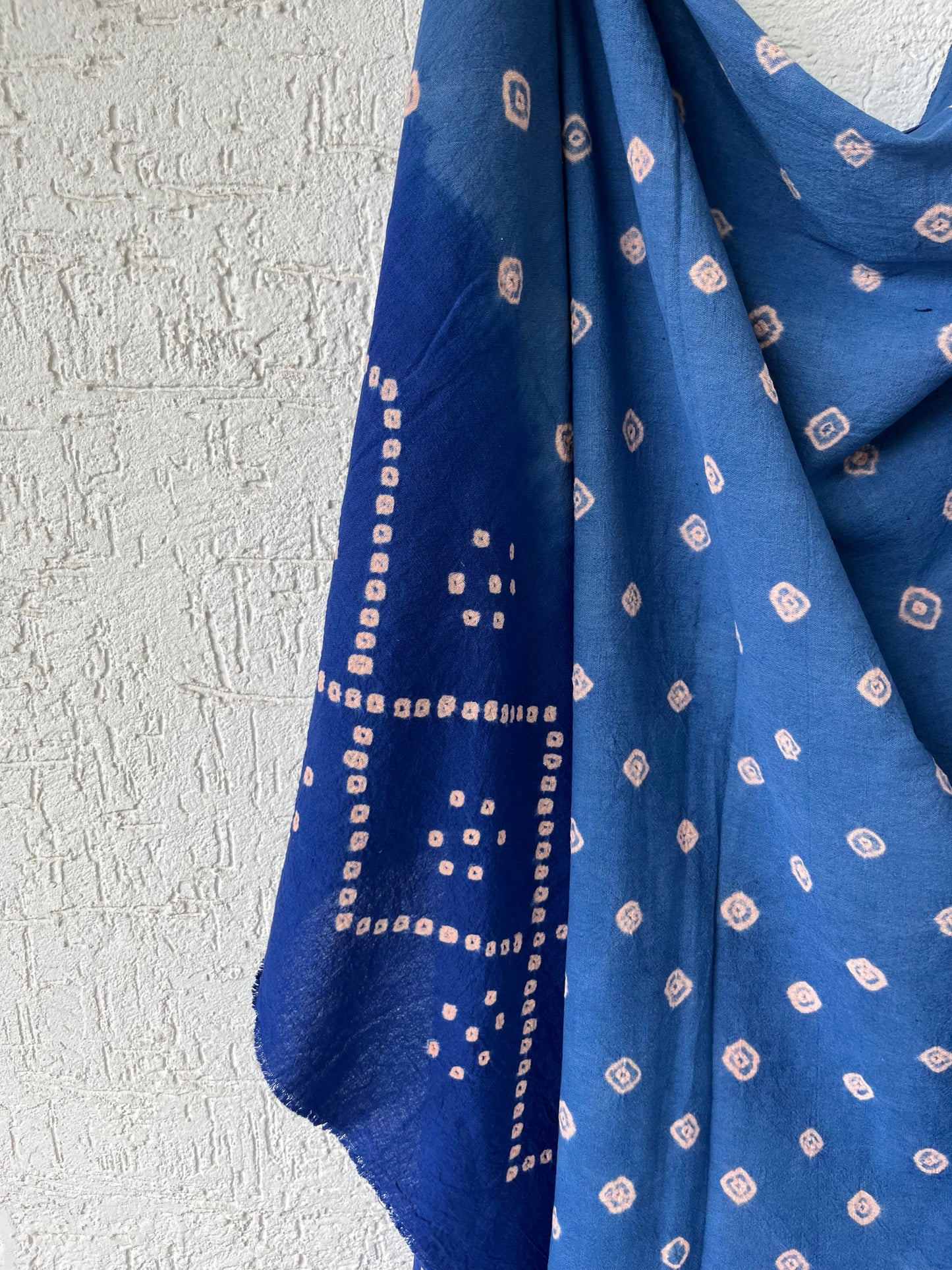 Handwoven organic kala Cotton bandhani fabric