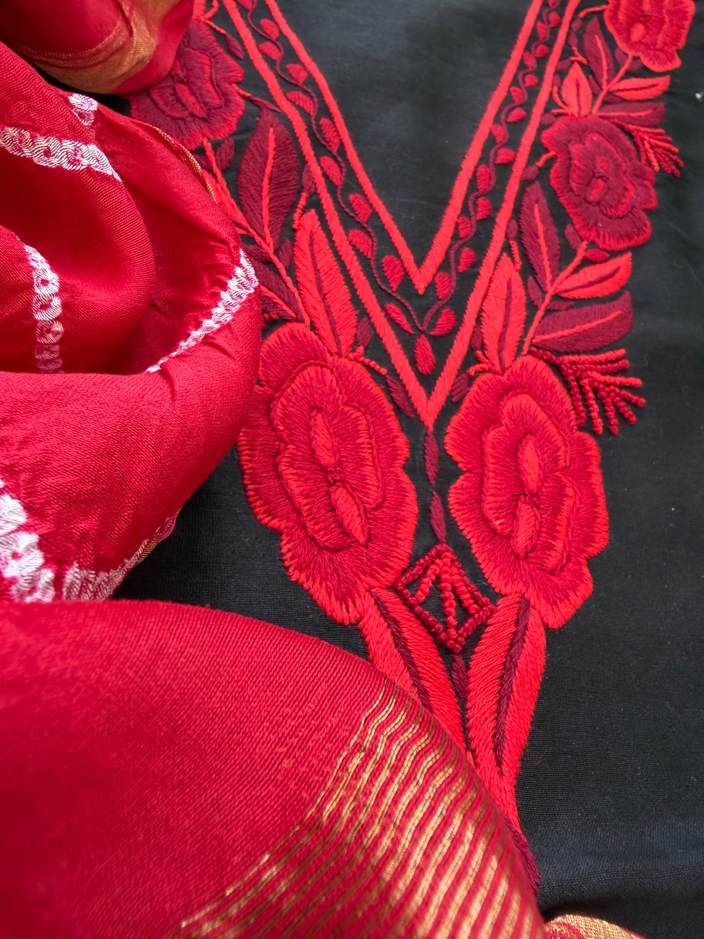 Hand embroidered chanderi kurta chanderi silk bandhani dupatta