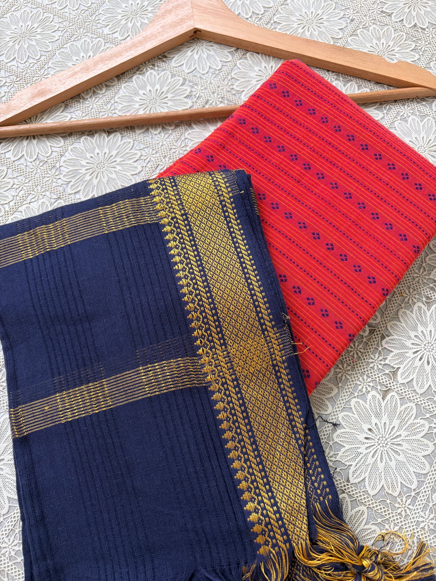 Mangalgiri Cotton 2 pc set - kurta Dupatta